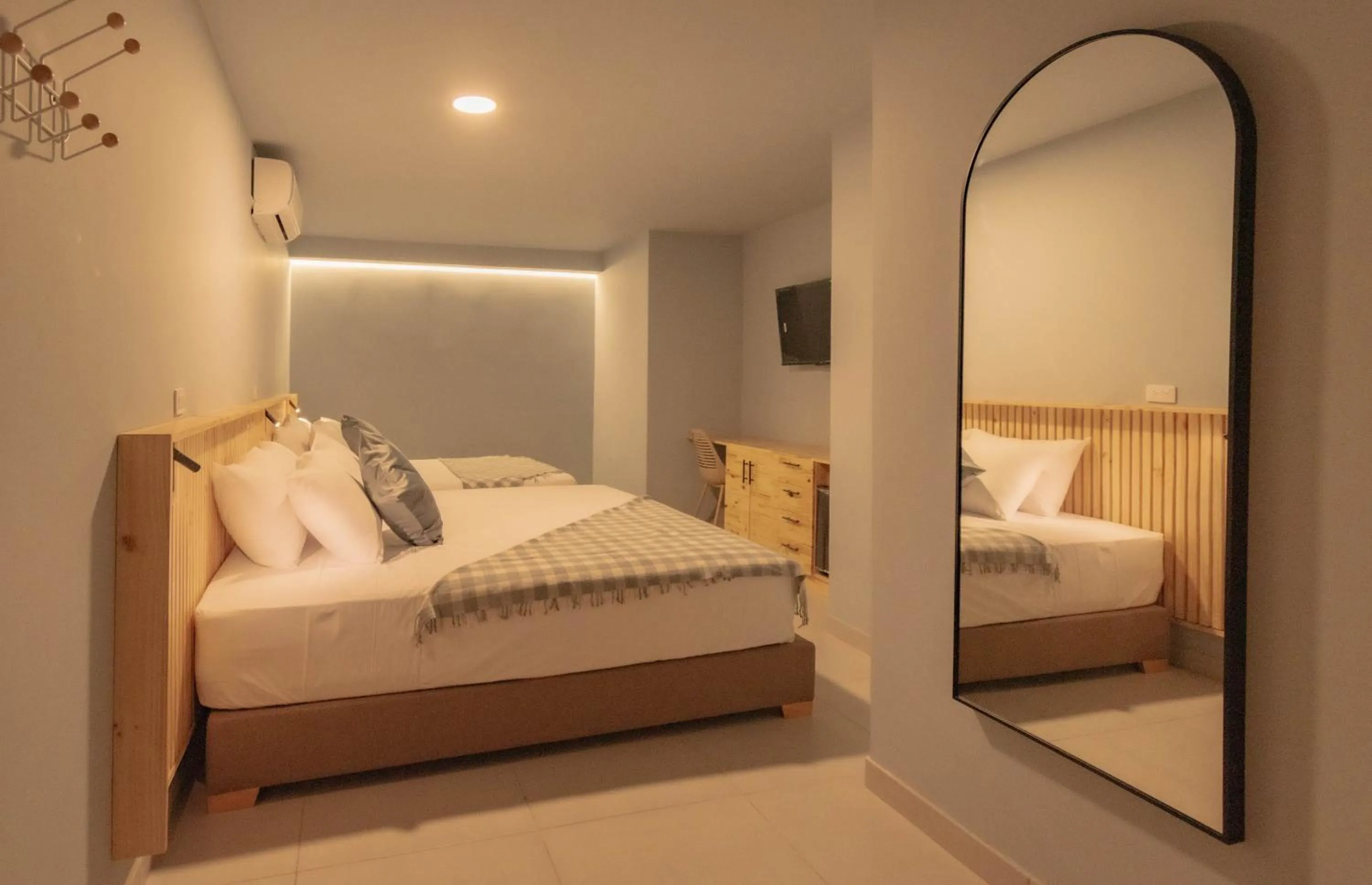 Photo of the whole room, Bed in Leviu by Bernalo Hotels