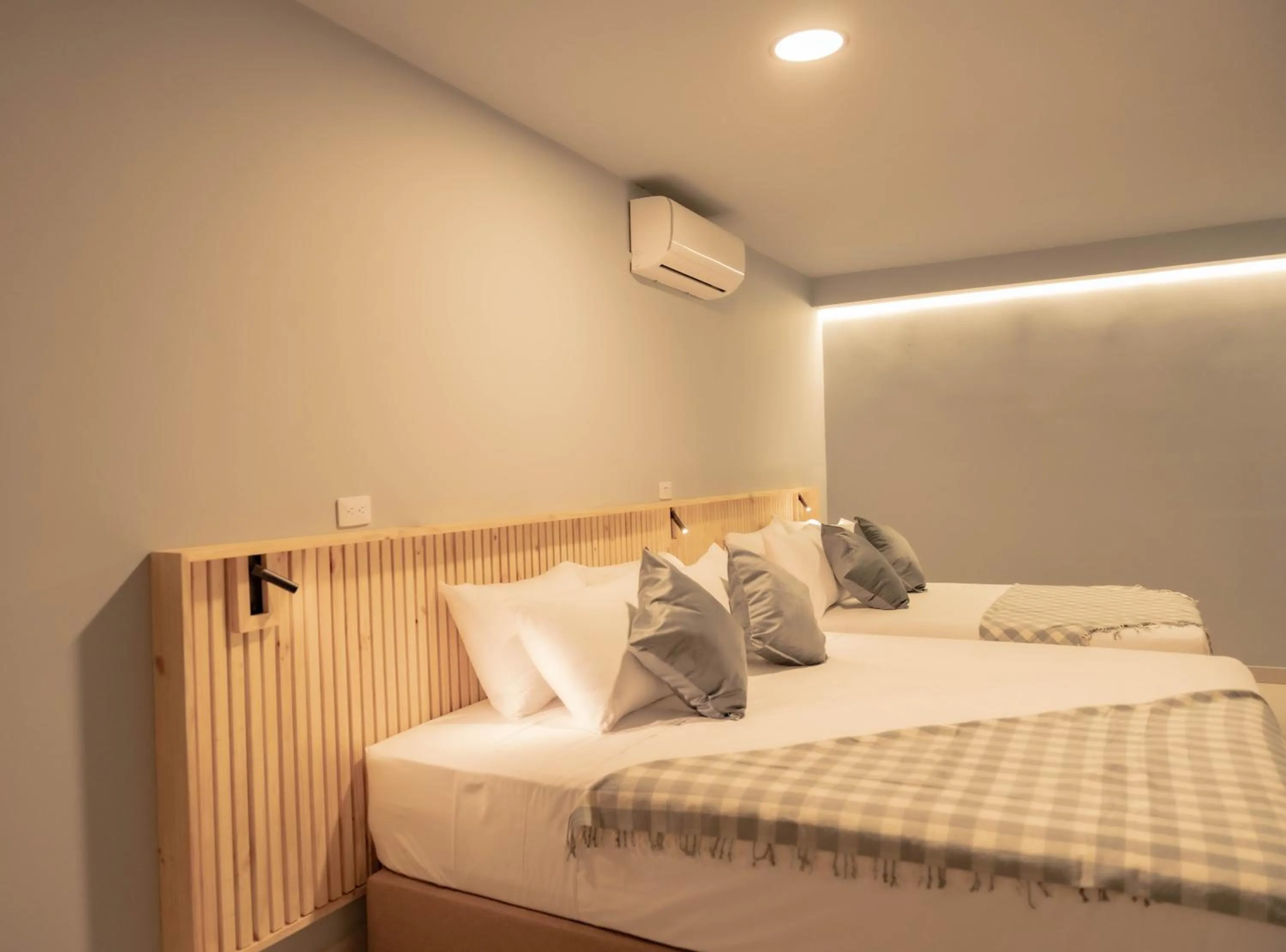 Photo of the whole room, Bed in Leviu by Bernalo Hotels