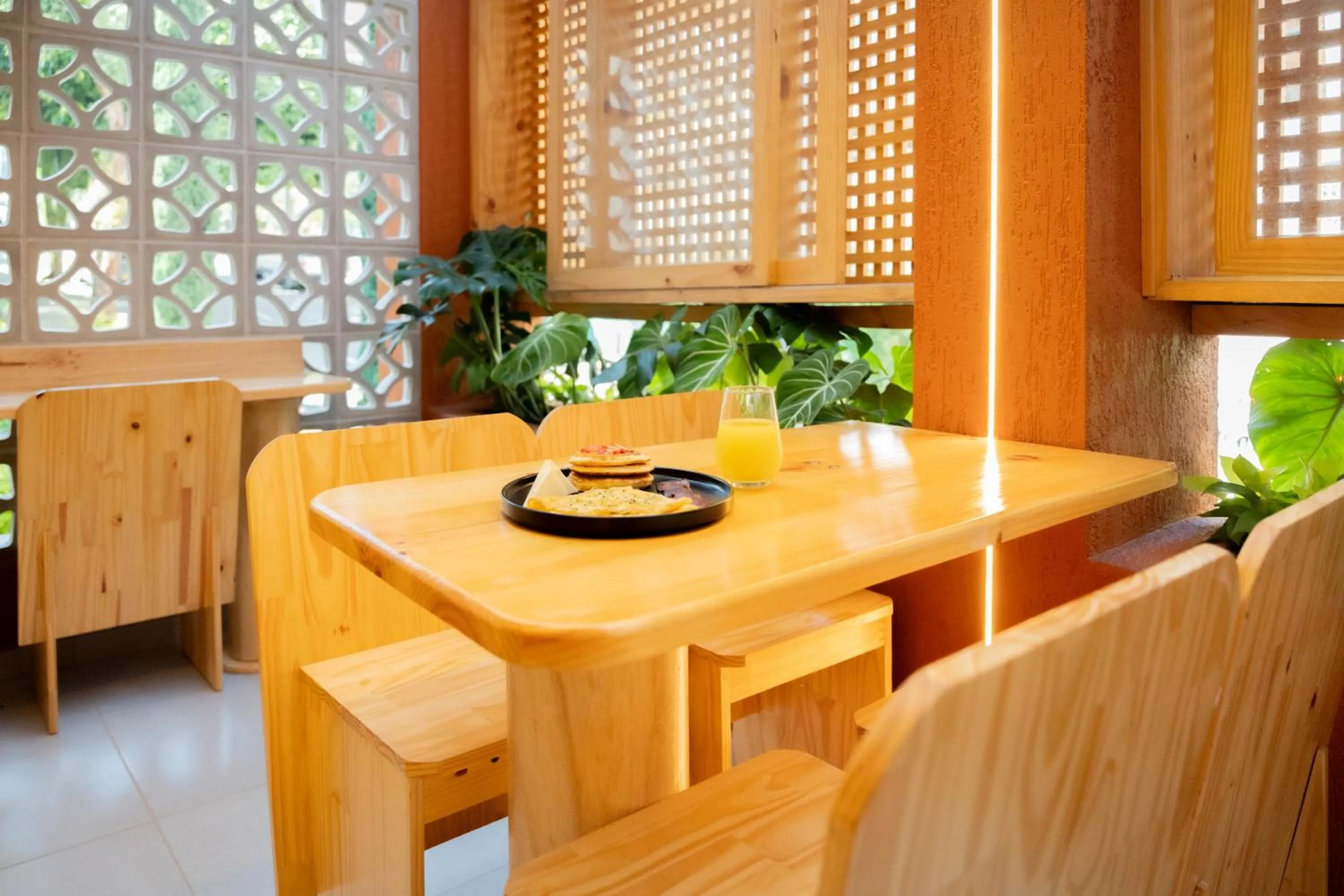 Breakfast in Leviu by Bernalo Hotels