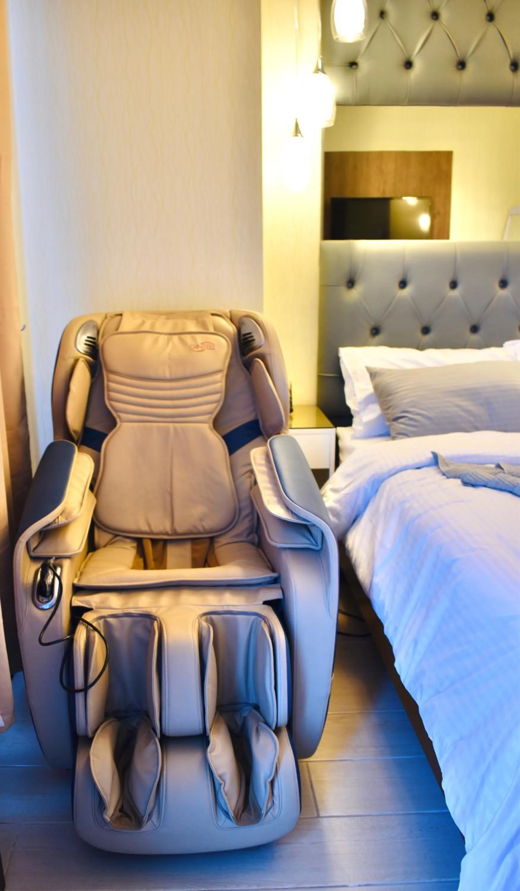 Massage in one pacific residence