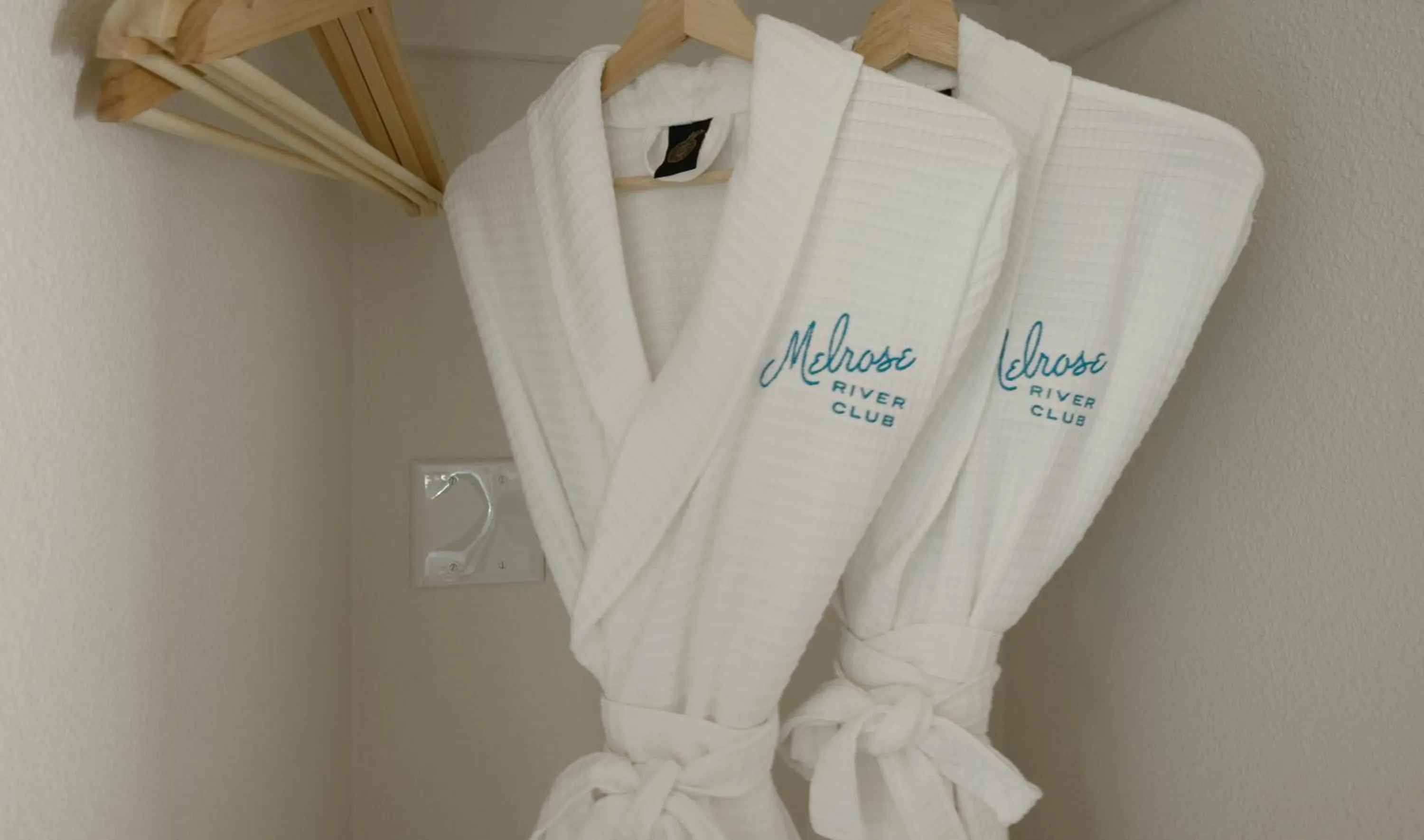 wardrobe in Melrose River Club Resort