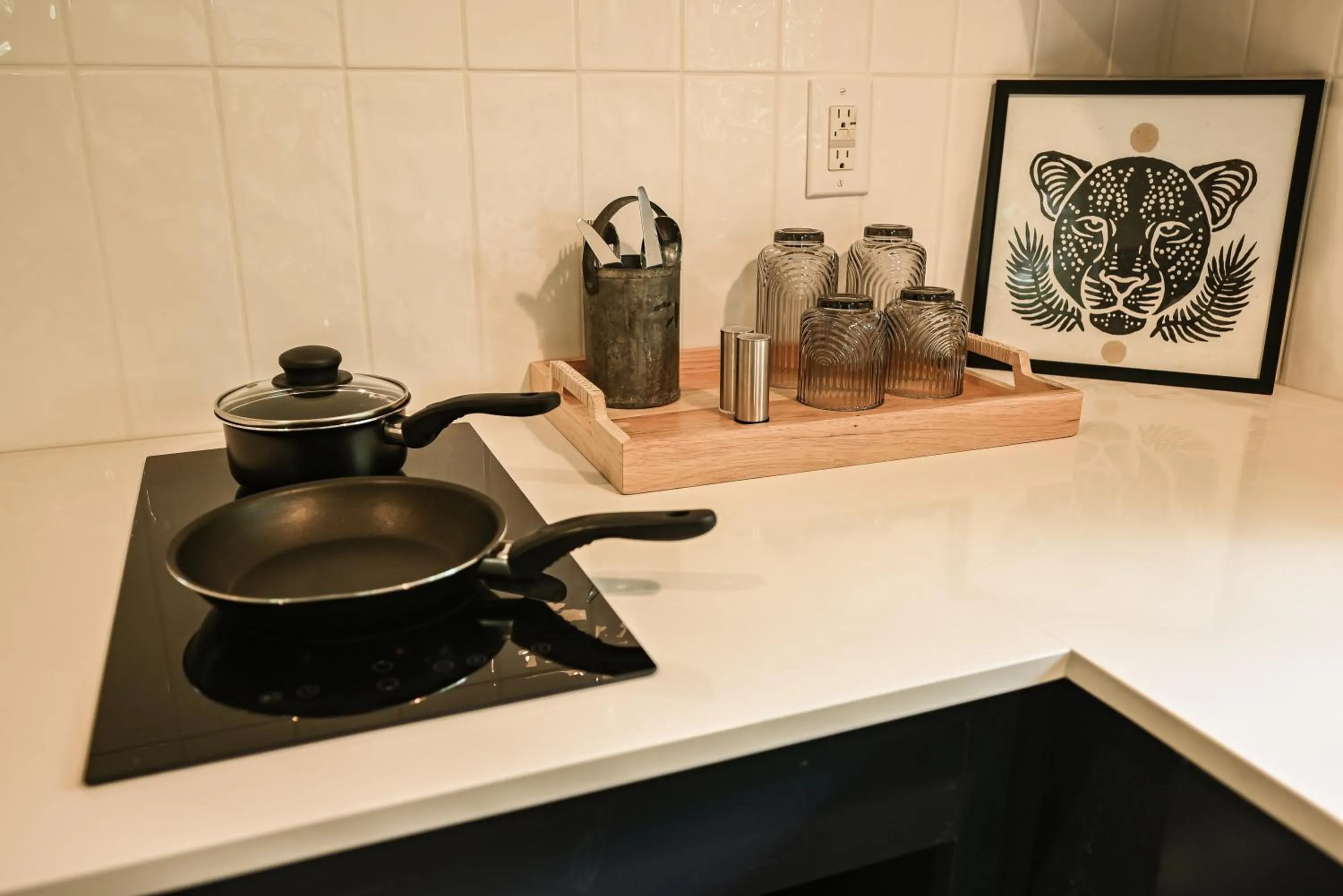 Kitchen or kitchenette in Melrose River Club Resort