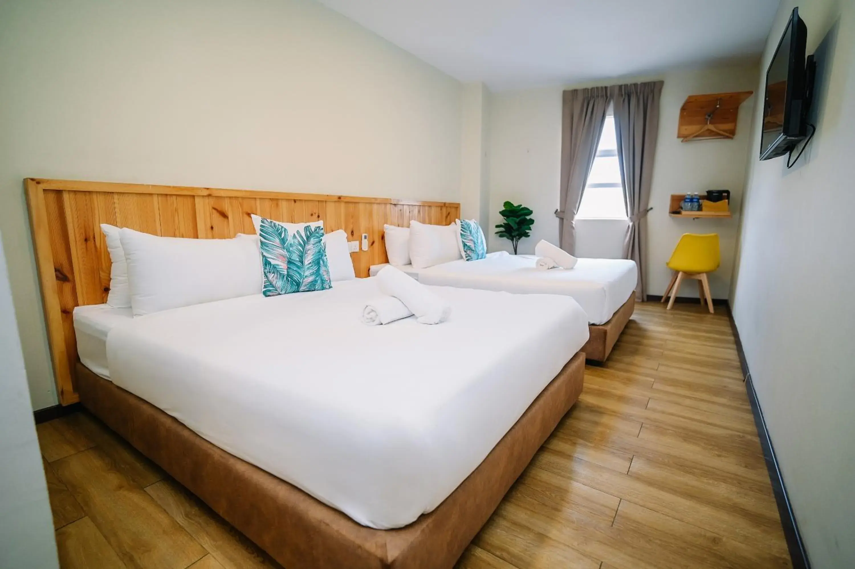 Deluxe Family Room in Swing & Pillows - Apple Hotel Shah Alam Deluxe Family Room in Swing & Pillows - Apple Hotel Shah Alam