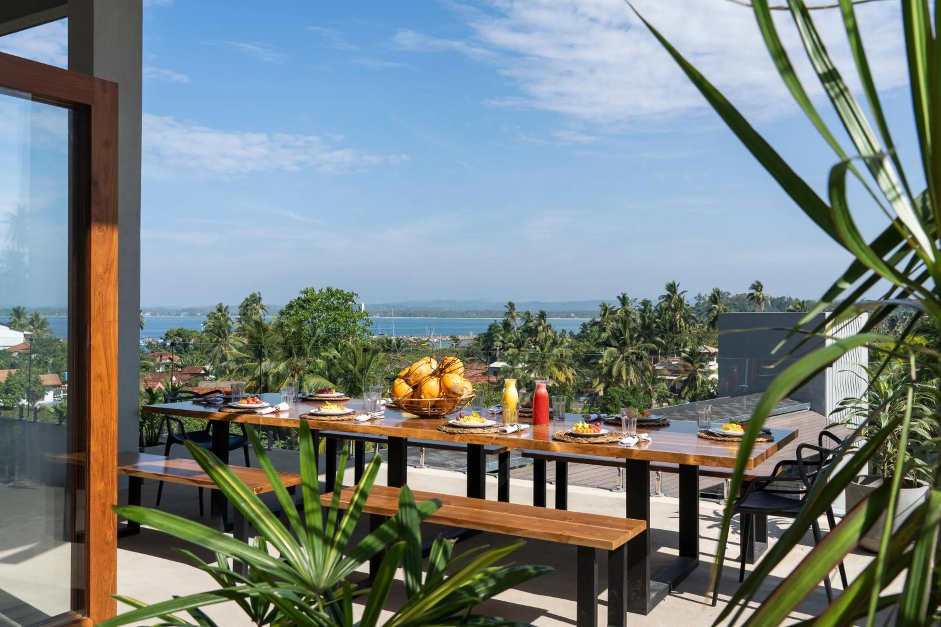 Restaurant/places to eat in The Nine Mirissa