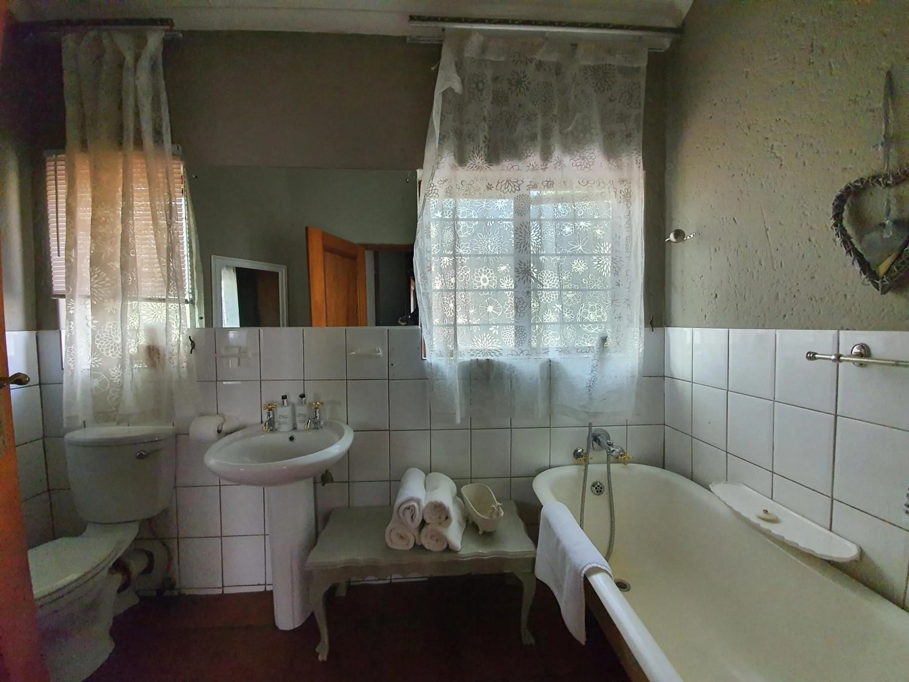 Waterhouse Guest Lodge - Indus Street