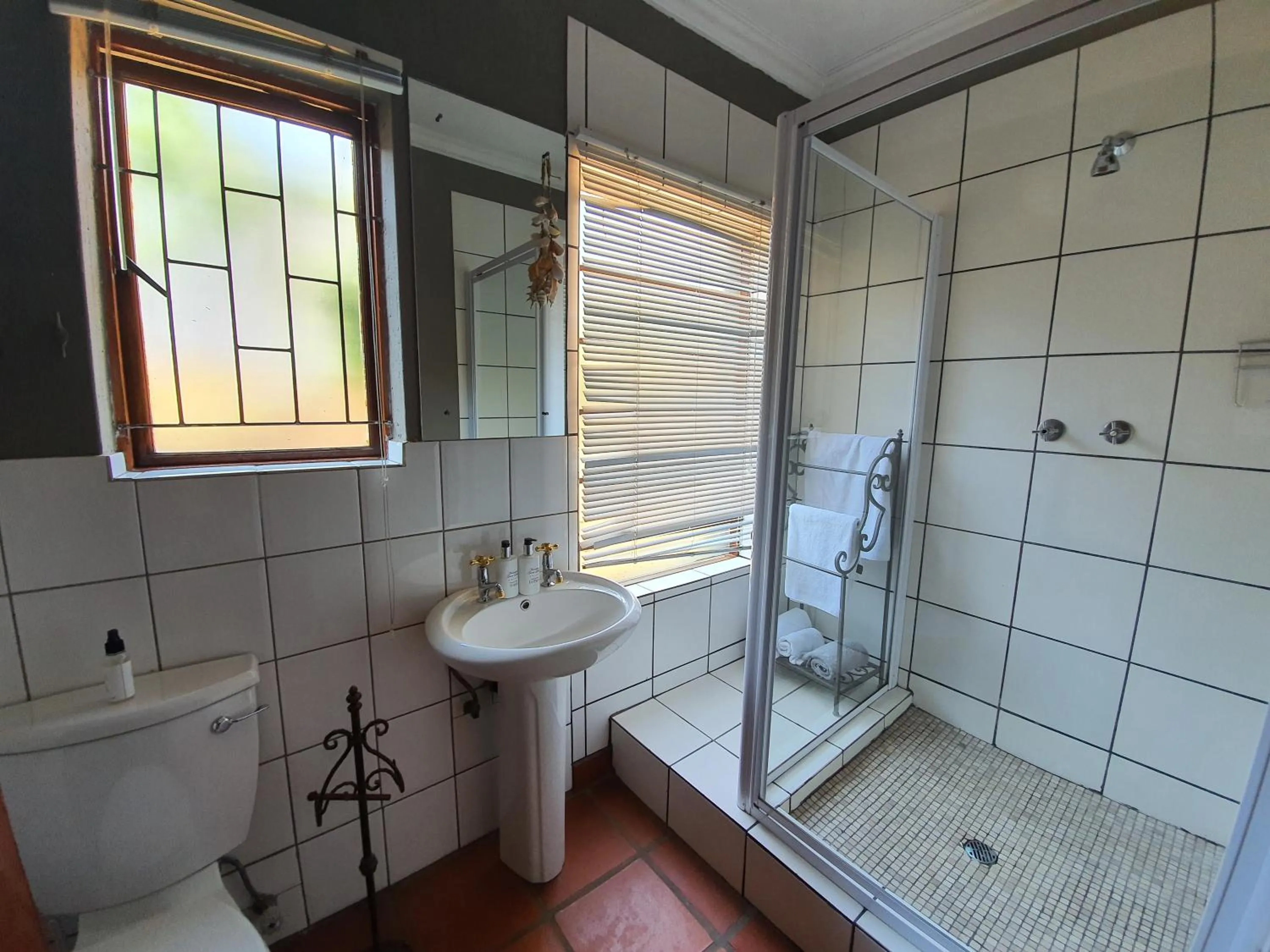 Bathroom in Waterhouse Guest Lodge - Indus Street