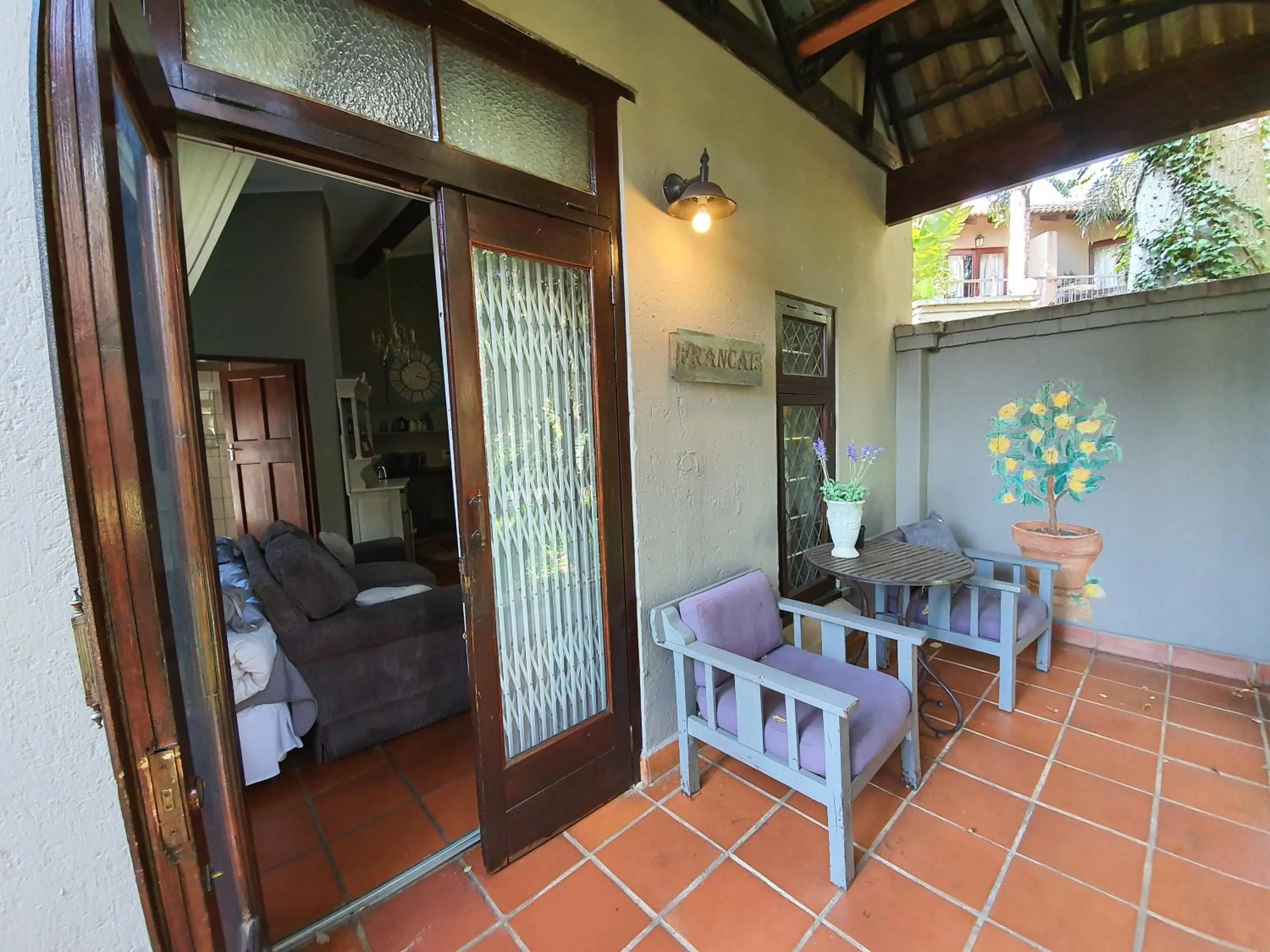 Waterhouse Guest Lodge - Indus Street