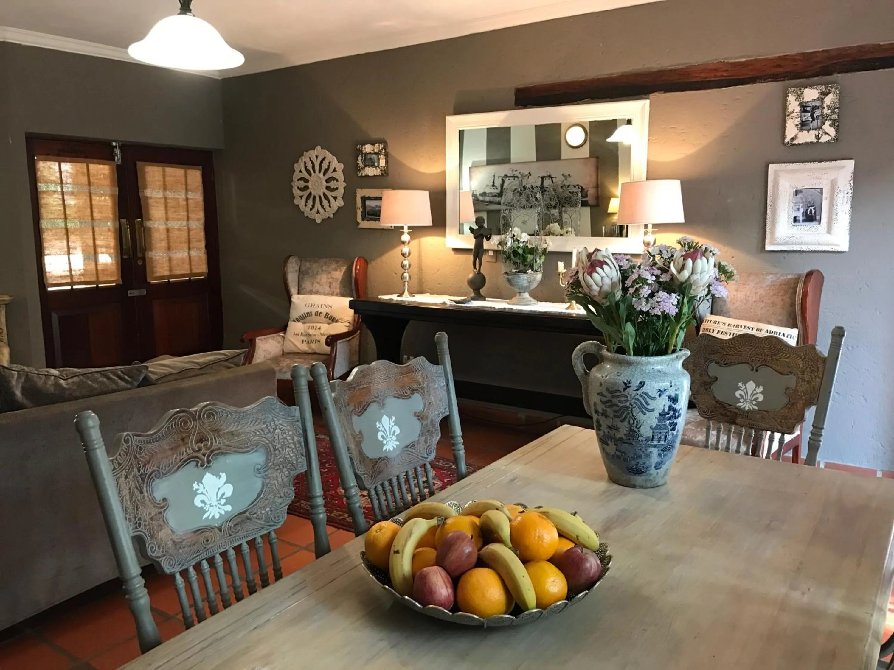 Waterhouse Guest Lodge - Indus Street