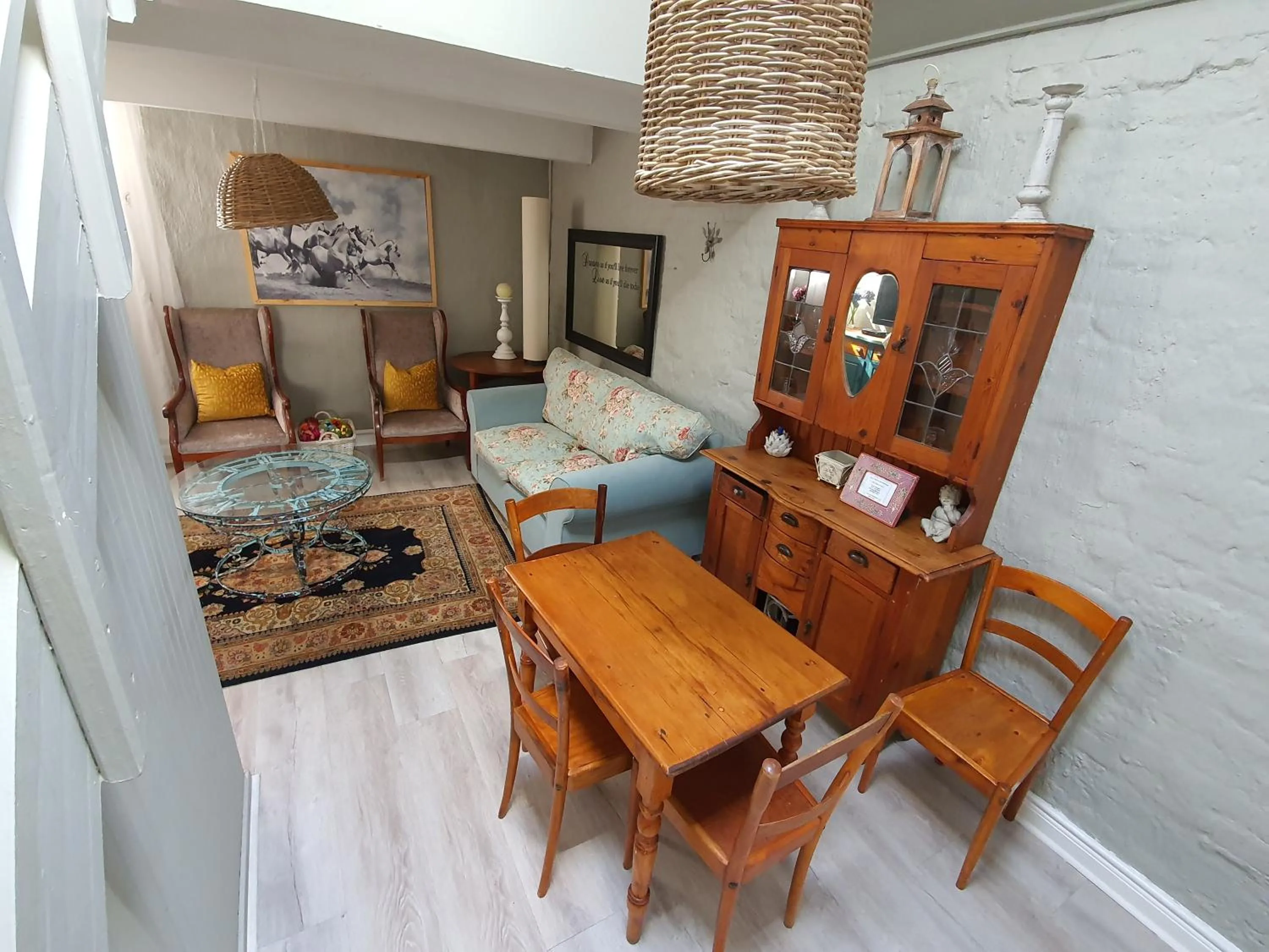 Waterhouse Guest Lodge - Indus Street