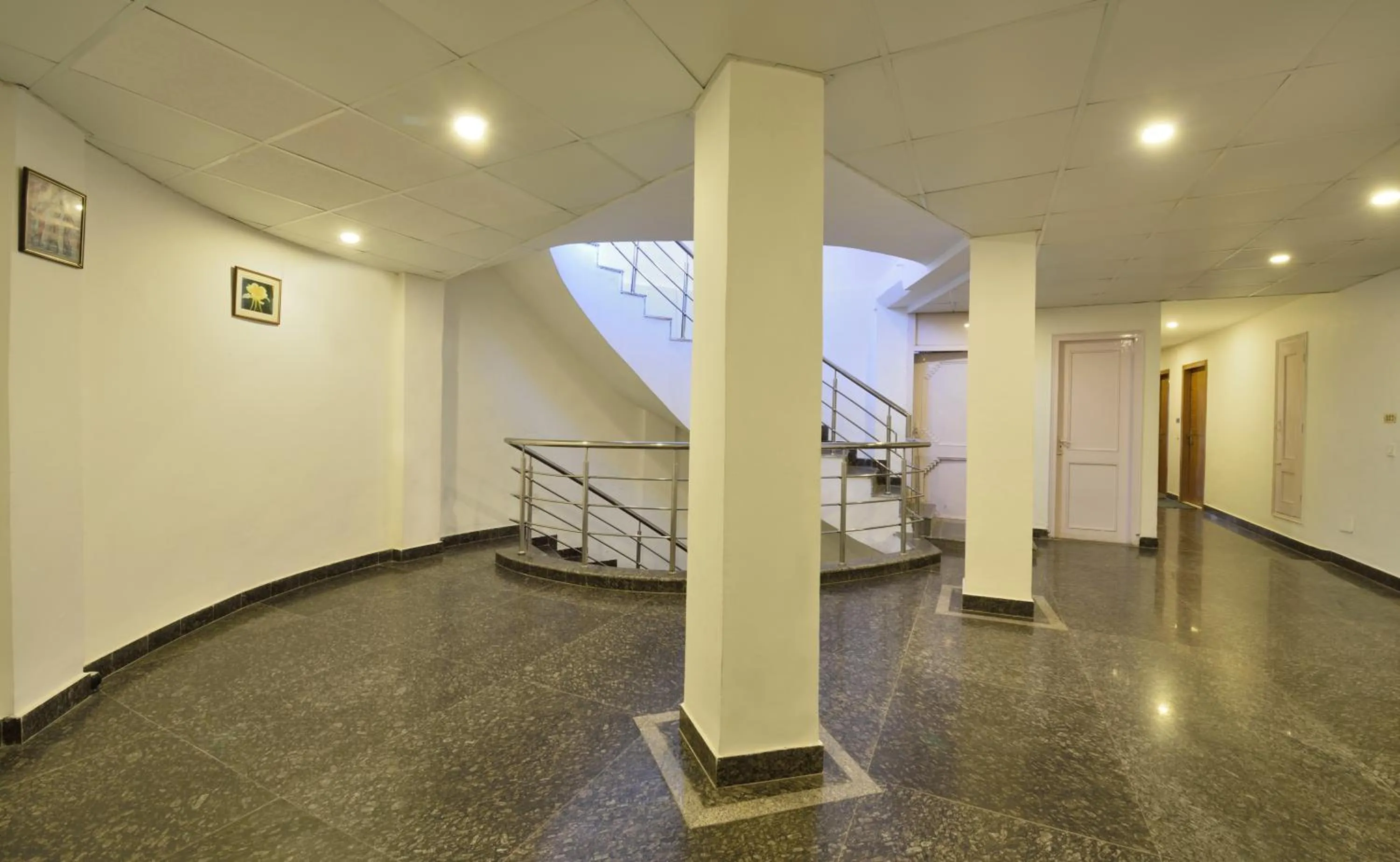 Galleu Hill Resort, Kufri Himalayan view resort