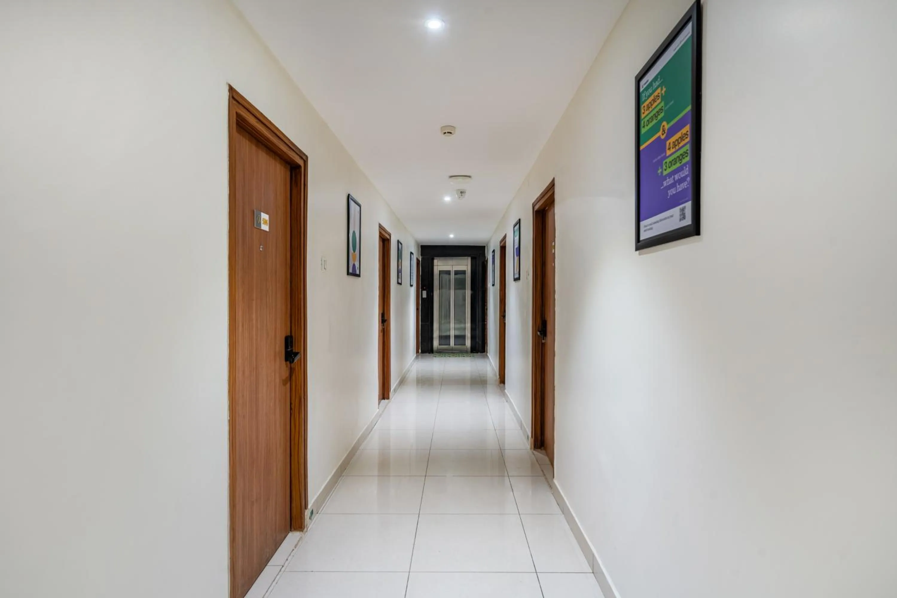 Lobby or reception in Treebo Sapphire Bliss