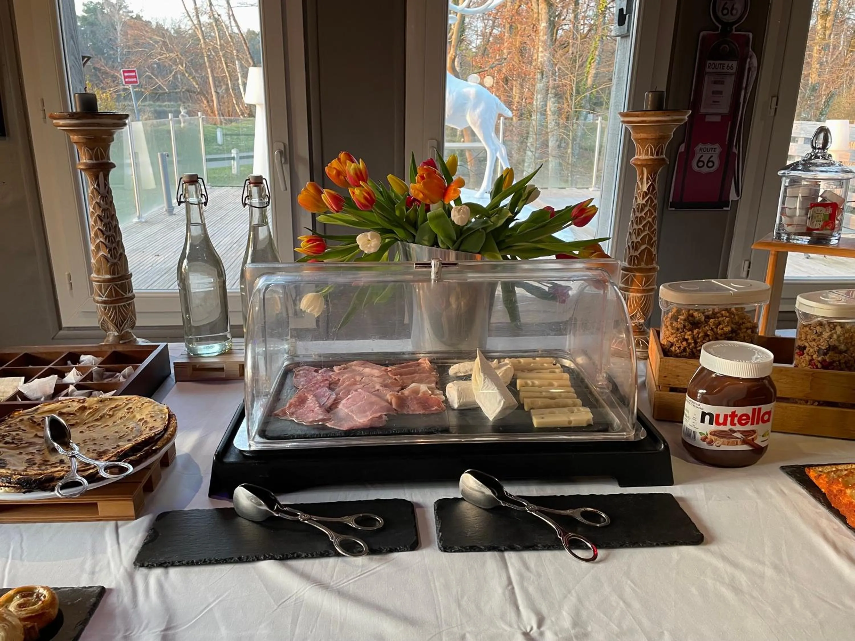 Breakfast in Hotel Moulin de Villiers