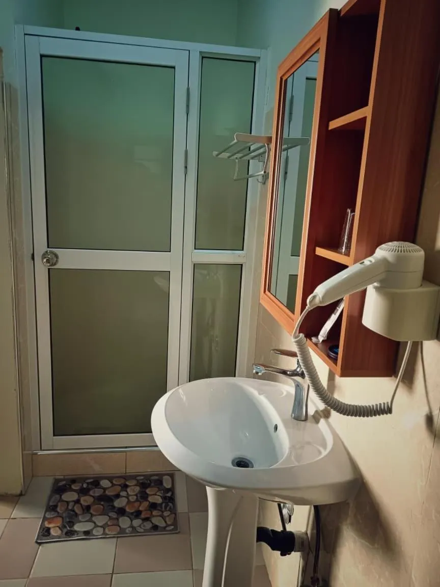 Bathroom in Hotel Bom Amigo