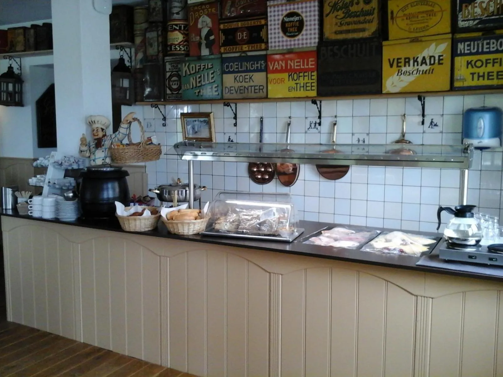 Continental breakfast in de Brabantse Biesbosch