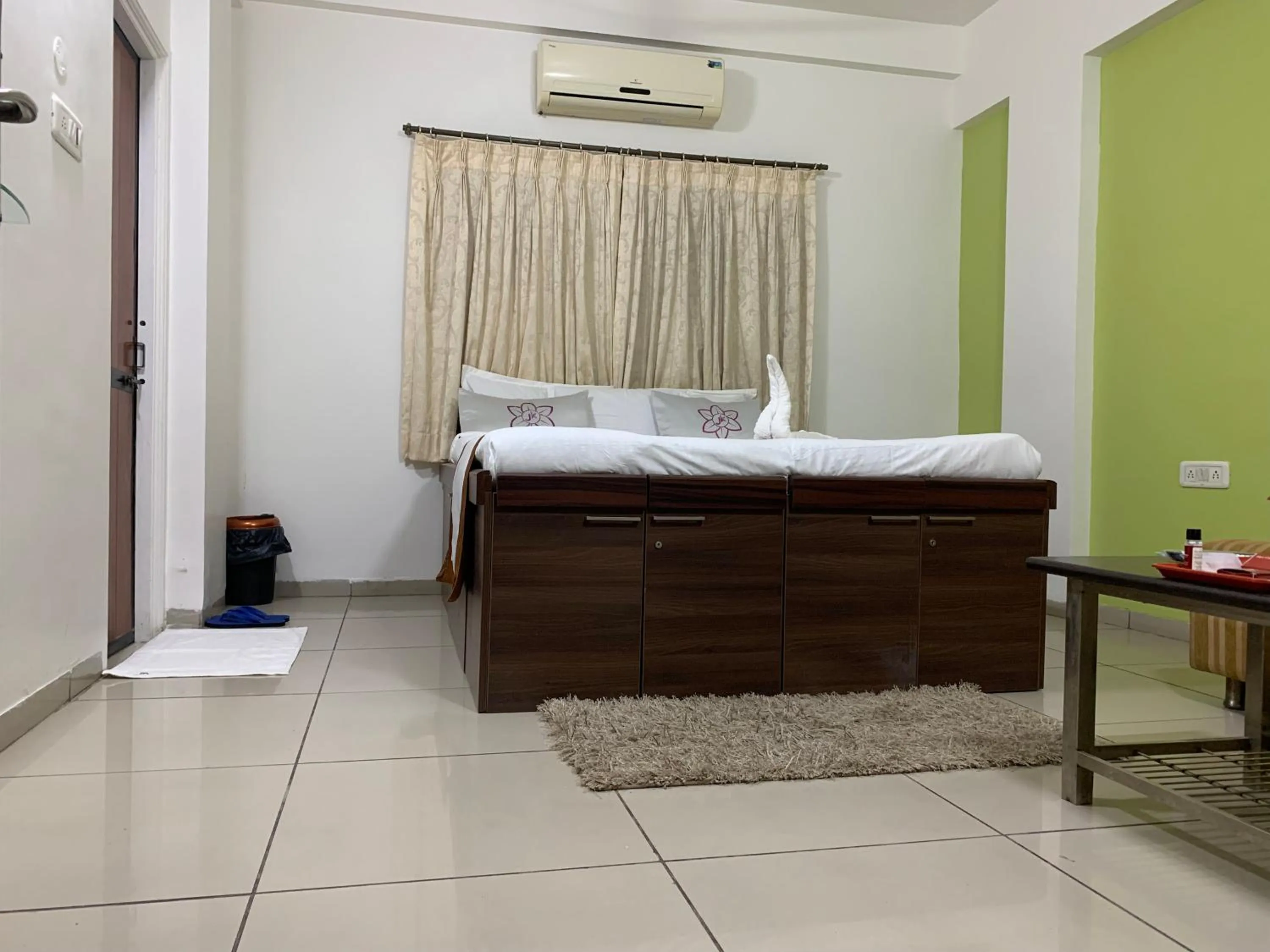 Bed in Hotel JK Lions - Koradi, Nagpur