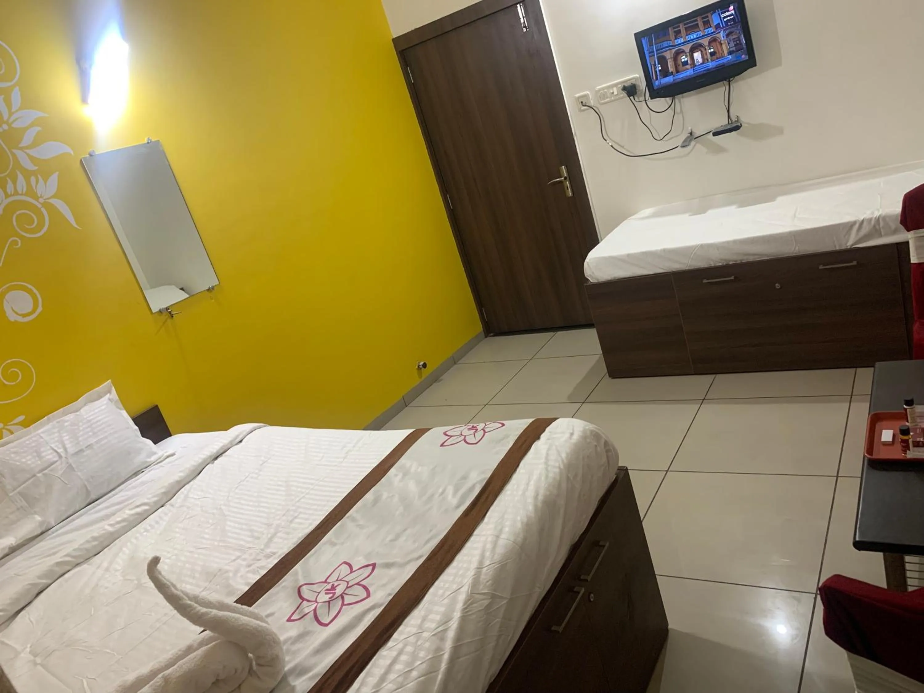 Bed in Hotel JK Lions - Koradi, Nagpur