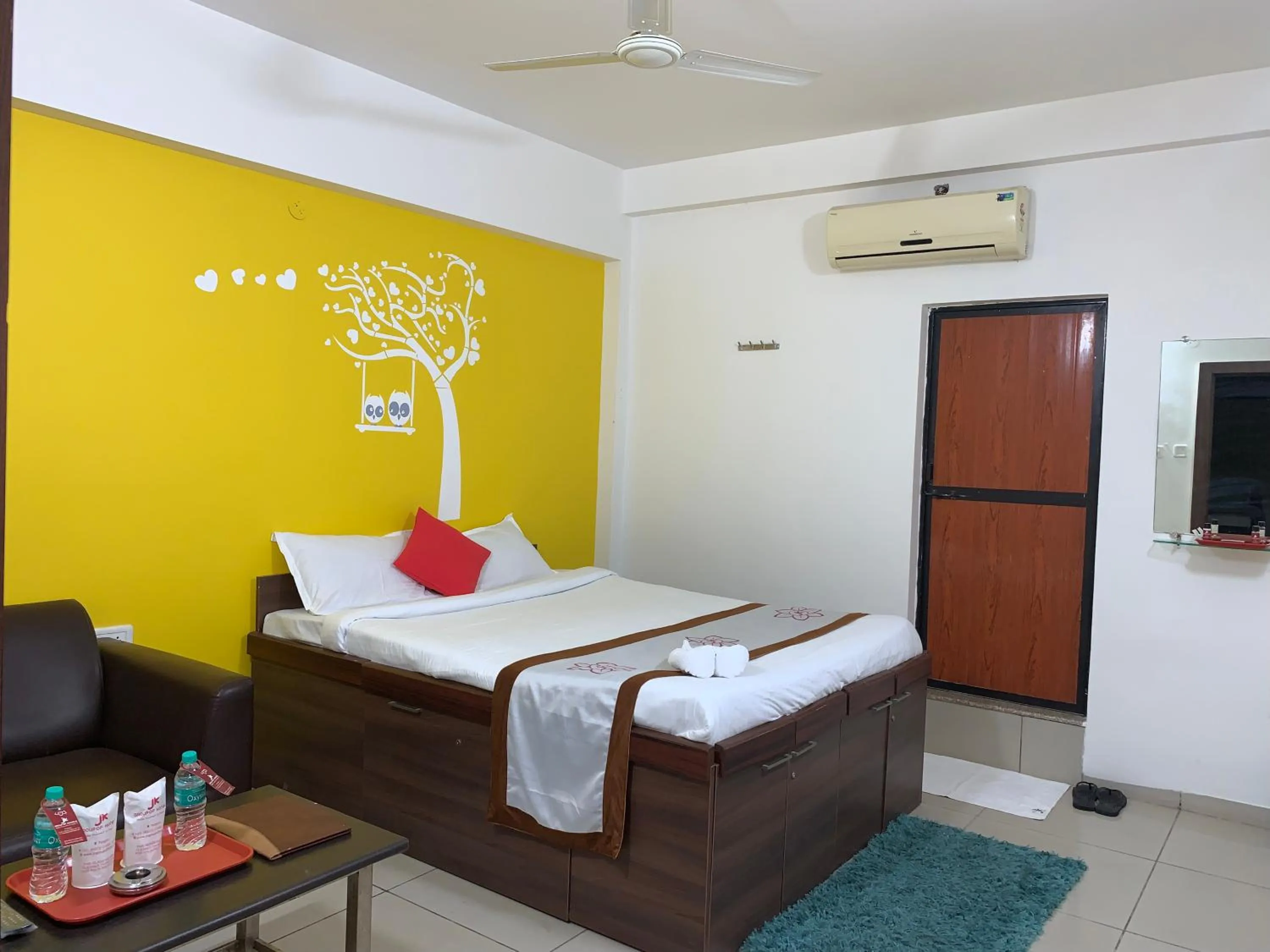 Photo of the whole room, Bed in Hotel JK Lions - Koradi, Nagpur