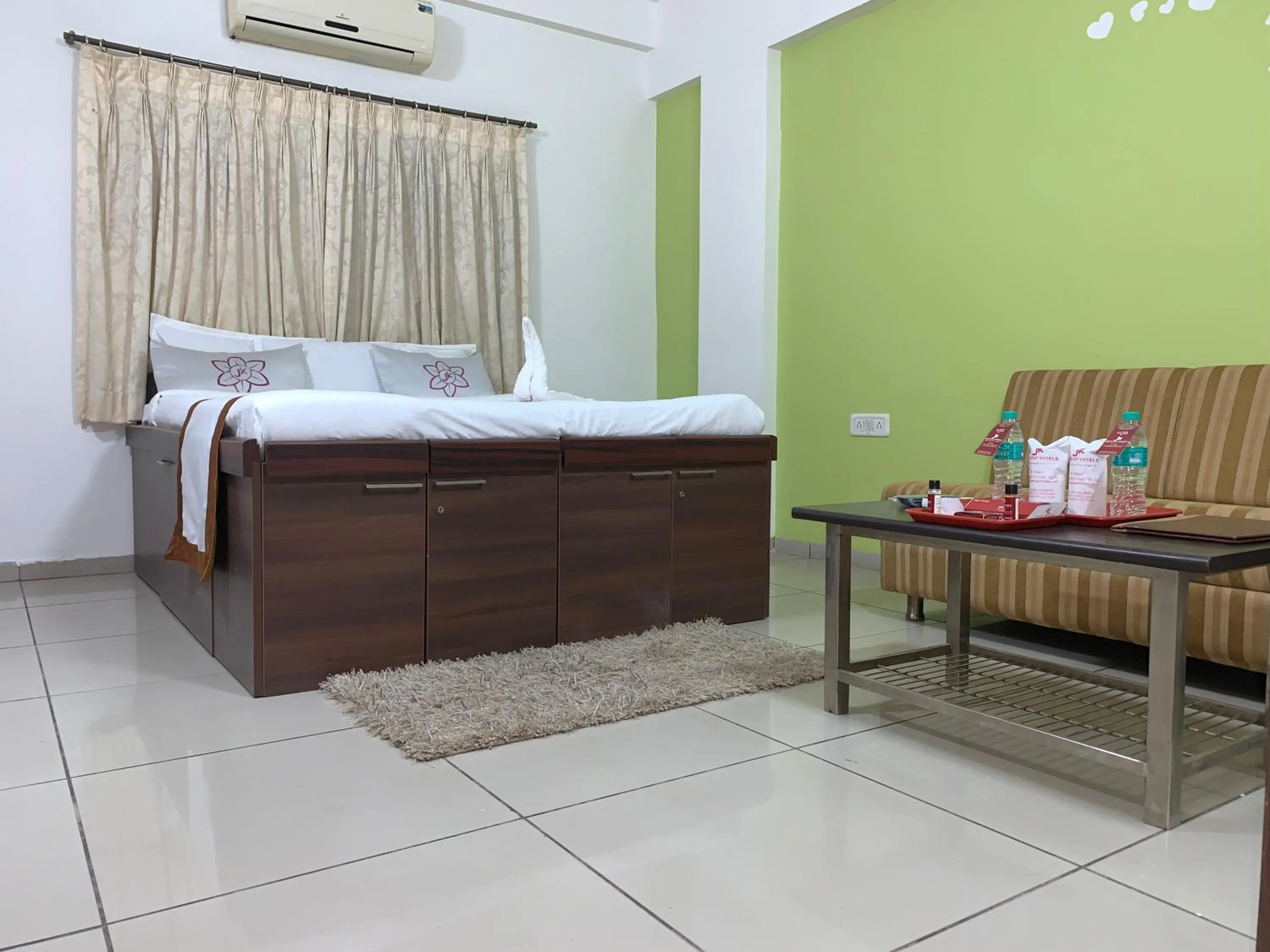 Bed in Hotel JK Lions - Koradi, Nagpur