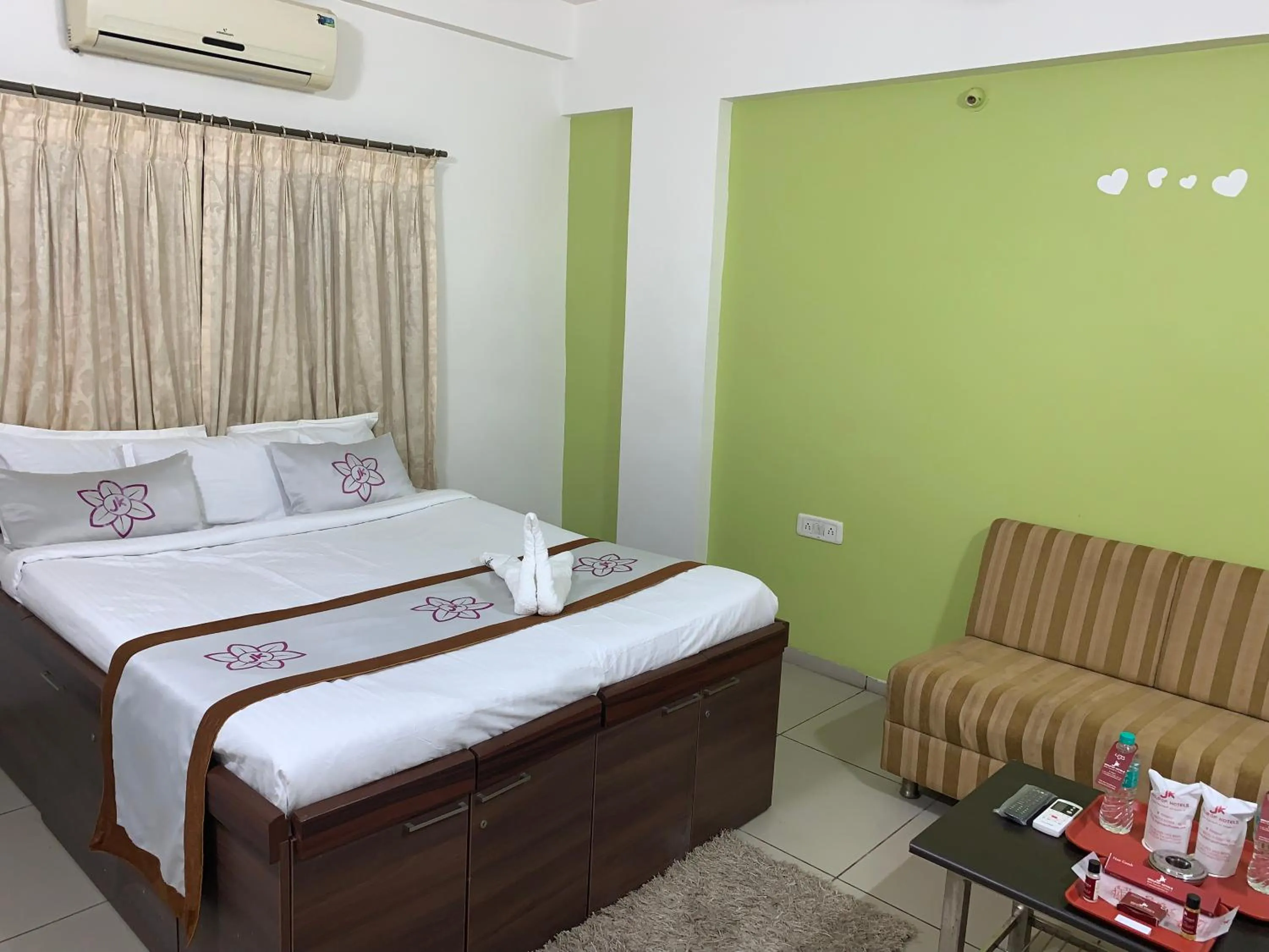 Bed in Hotel JK Lions - Koradi, Nagpur