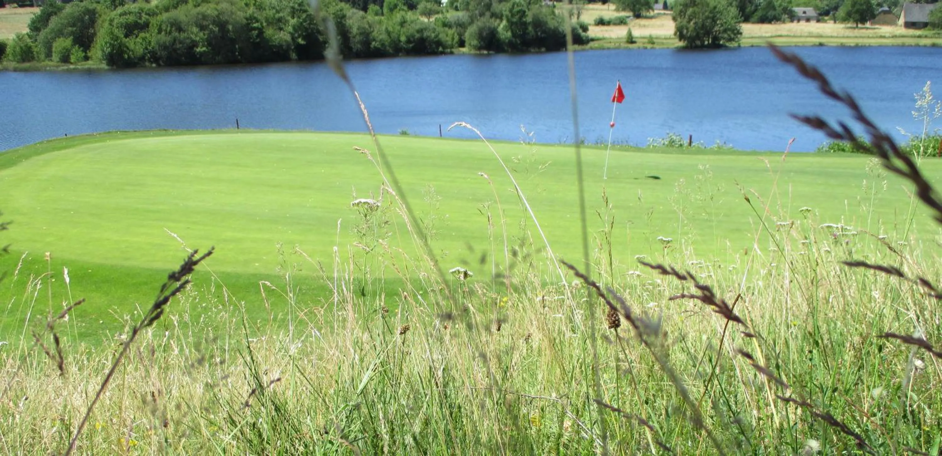 Activities in B&B Le Saut de la Bergère