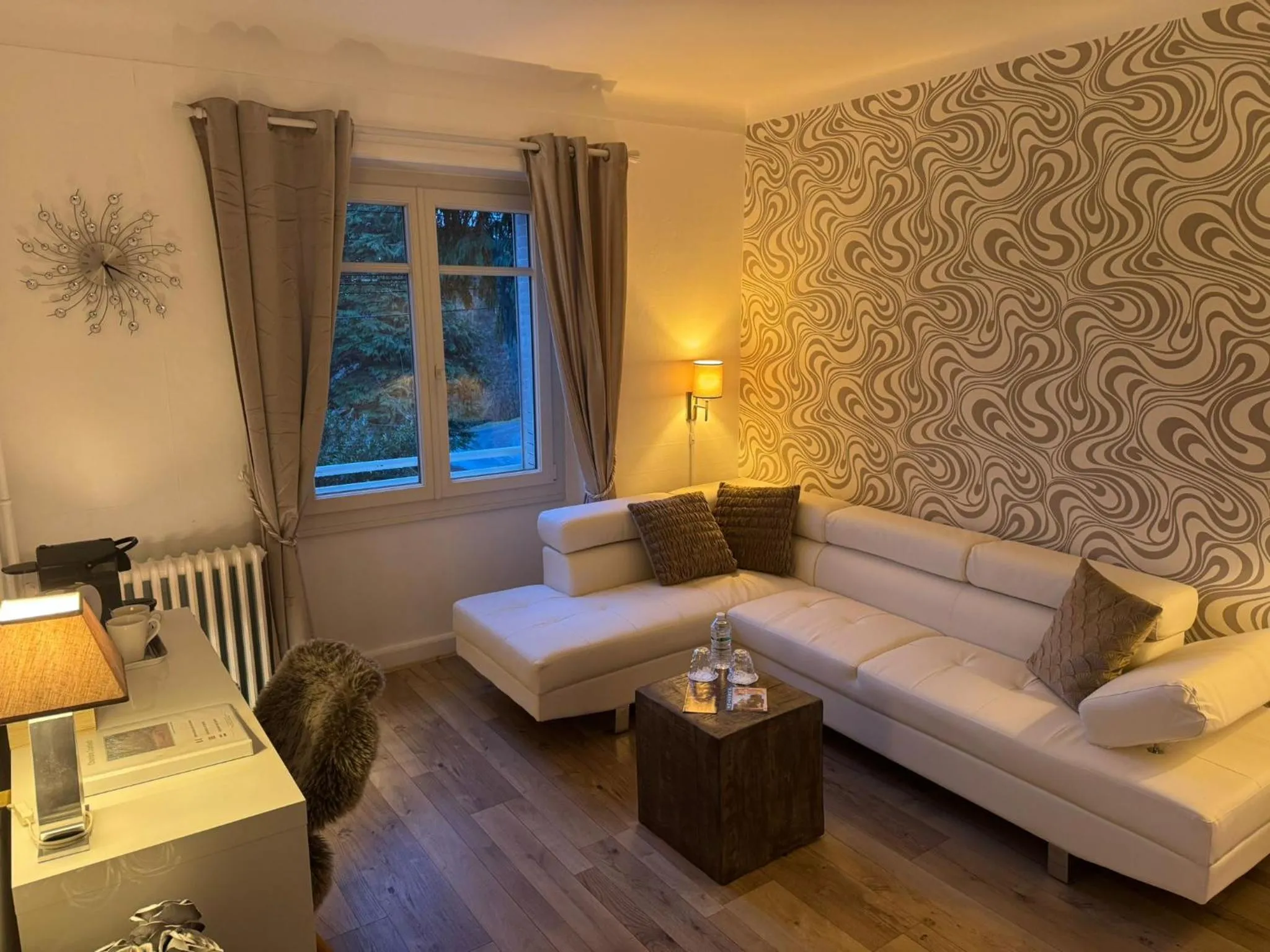 Coffee/tea facilities in B&B Le Saut de la Bergère