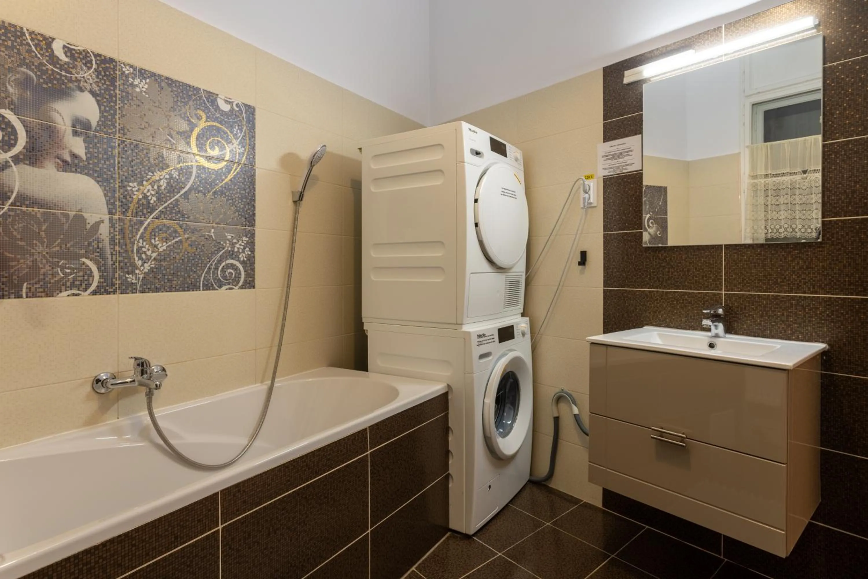Bathroom in Casa Balcescu