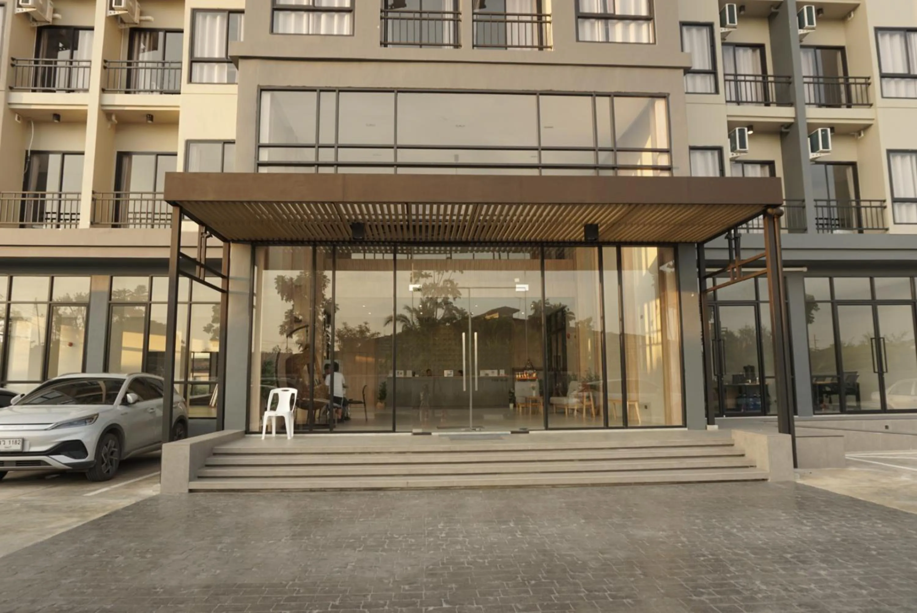 The Way Hotel Ban Pong