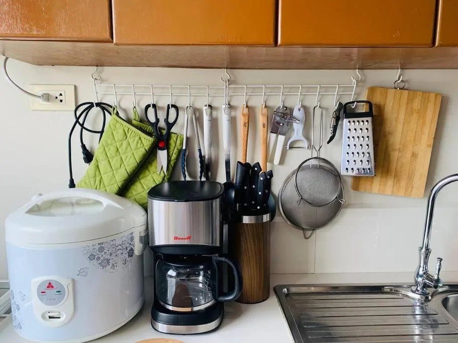 *Accessible 2BR condo close to SM Marikina/LRT 2*