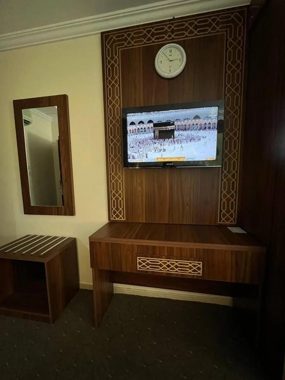 TV and multimedia in Mahd Al Resala 1 Hotel