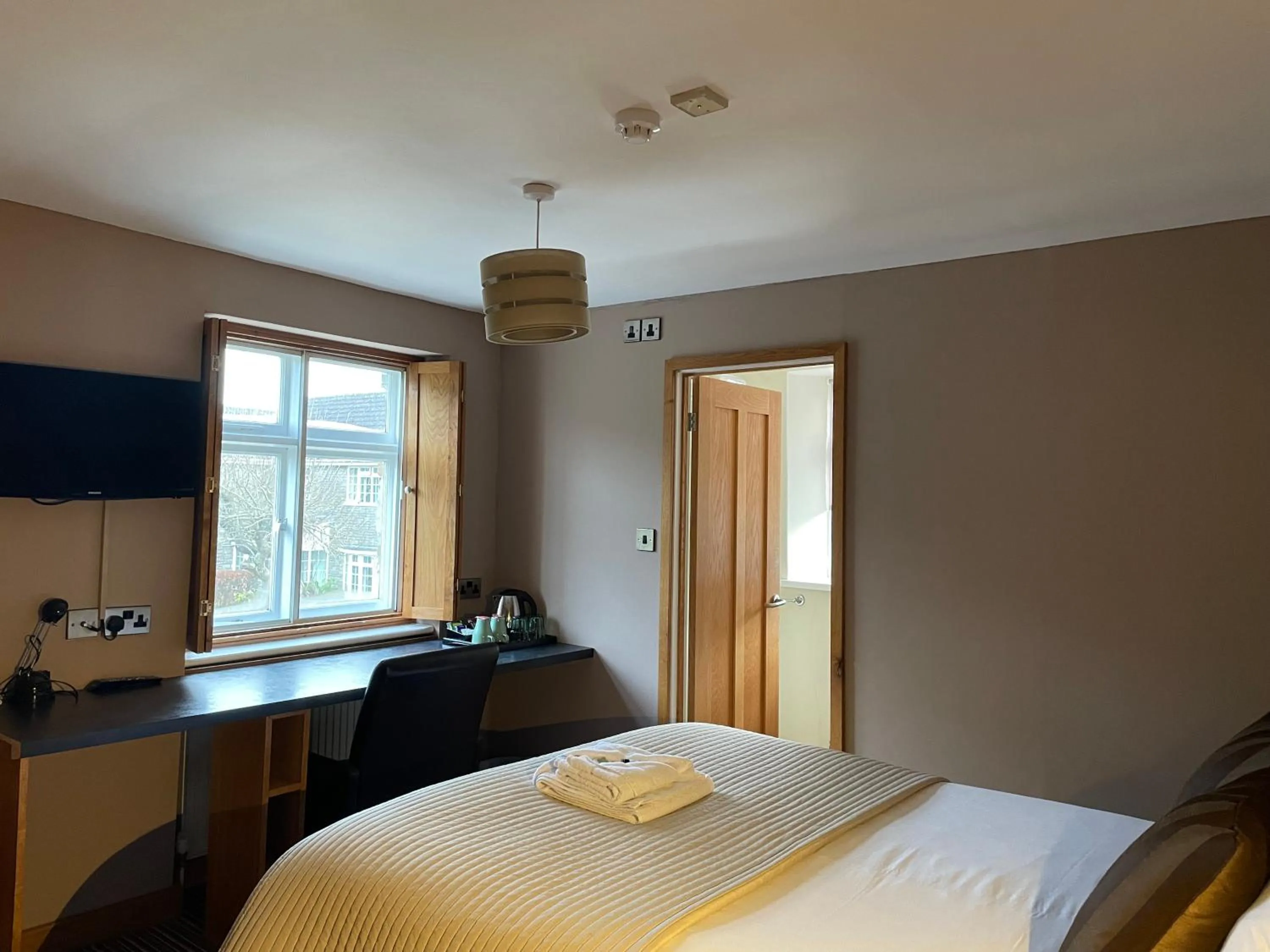 Bedroom, Bed in Northover Manor Hotel