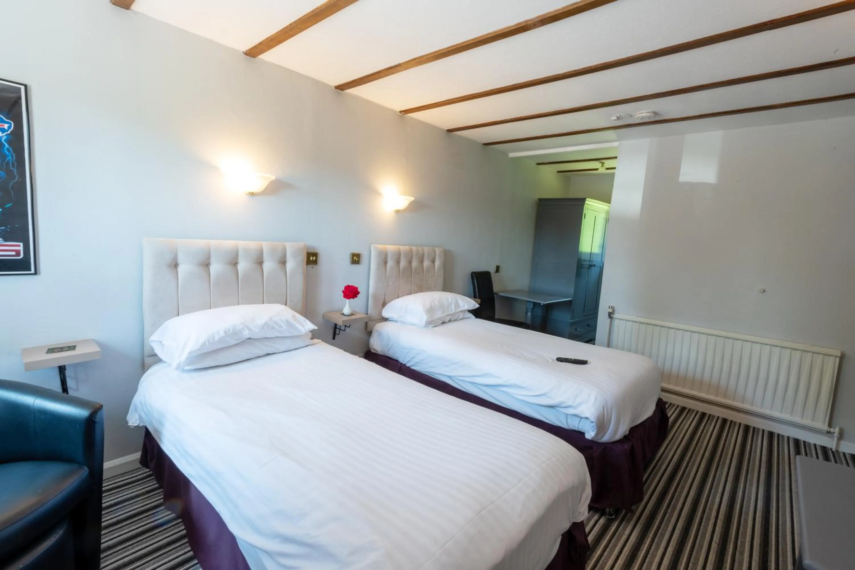 Photo of the whole room in Buffalo Bill's