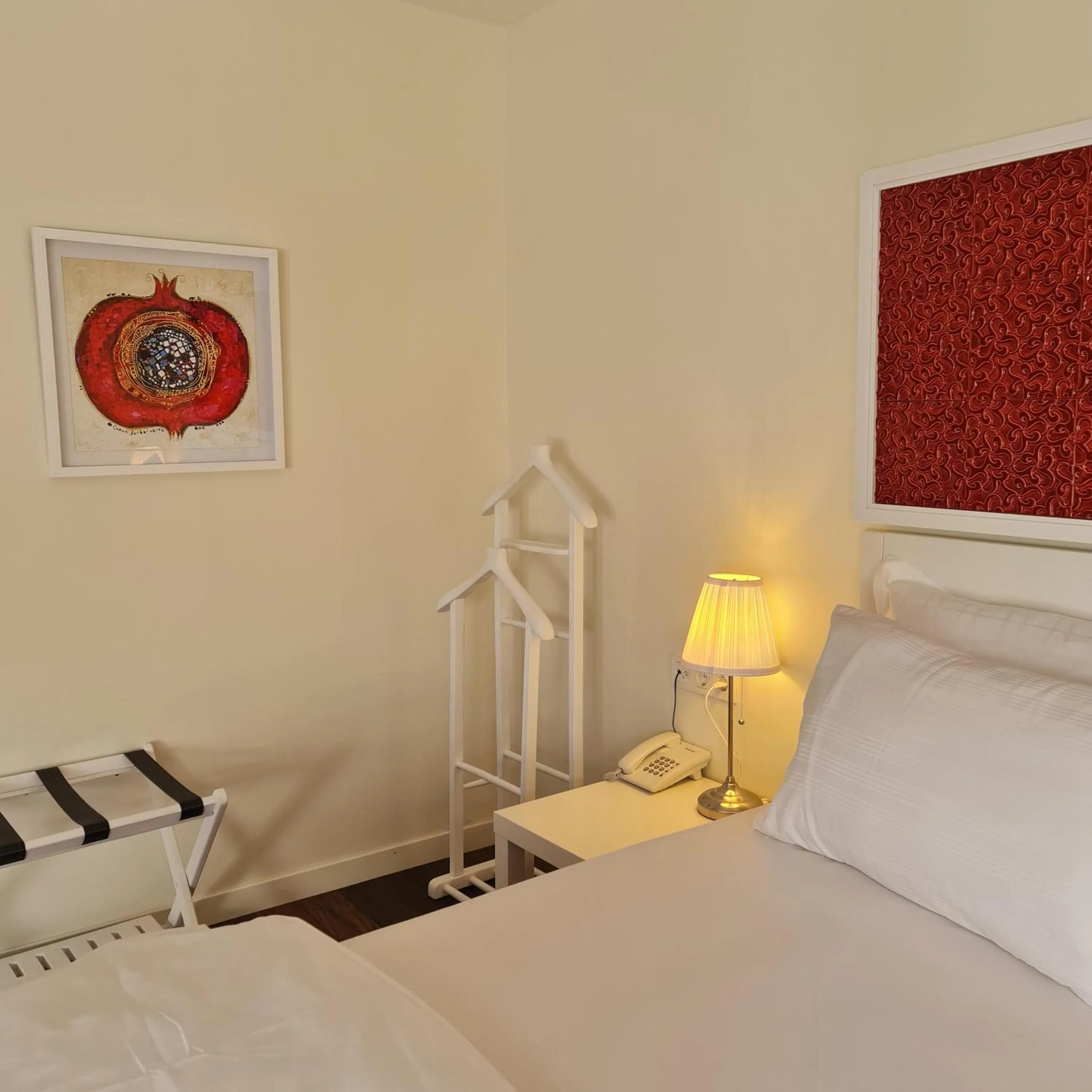 Bed in Pertevniyal Aziziye Hotel