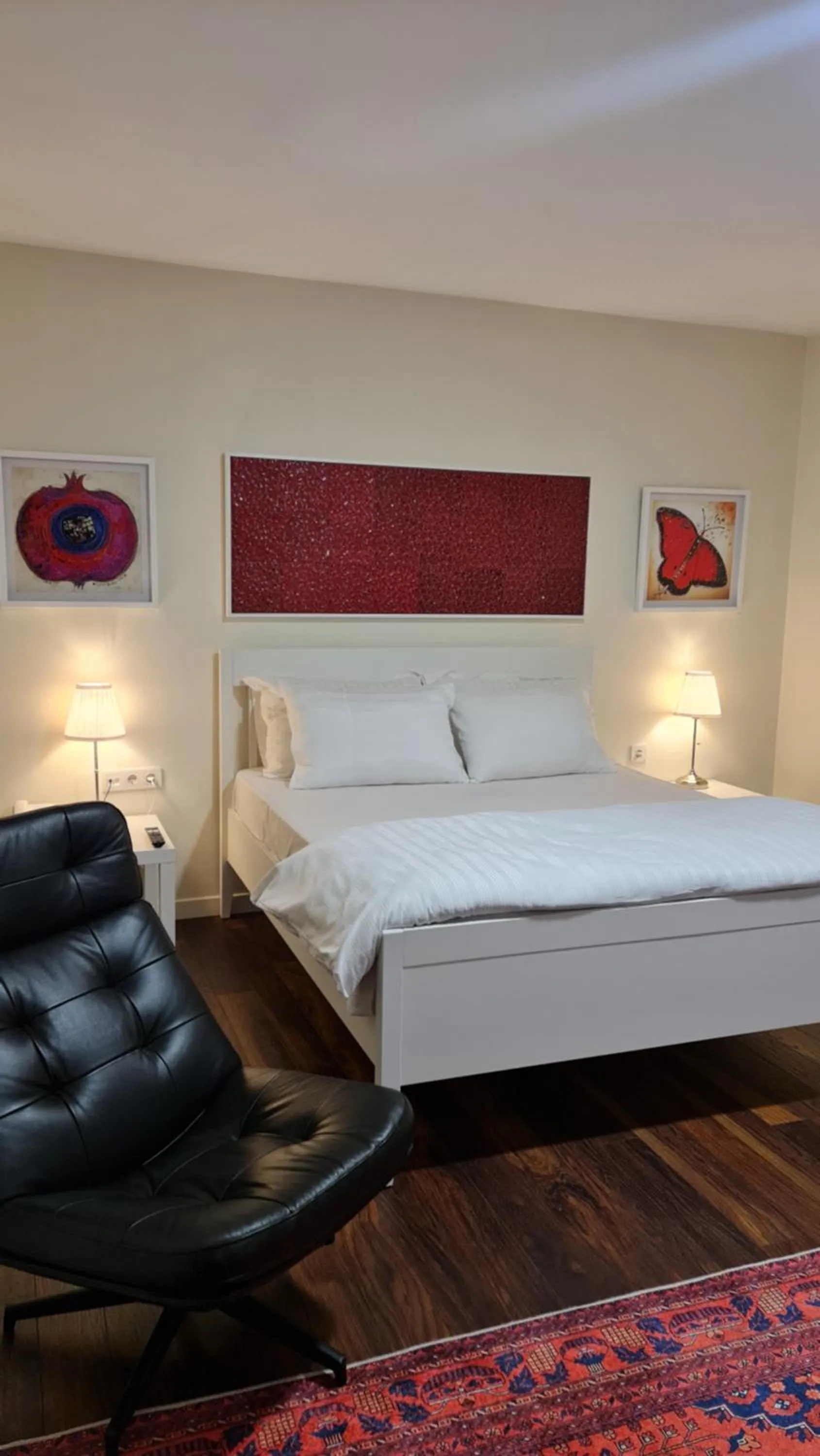 Bed in Pertevniyal Aziziye Hotel