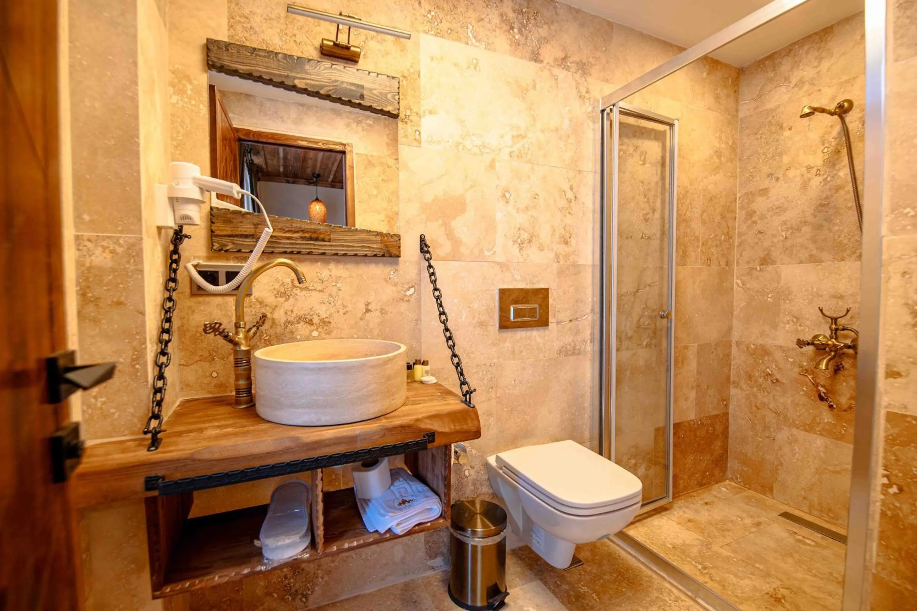 Shower in Alika Castle House