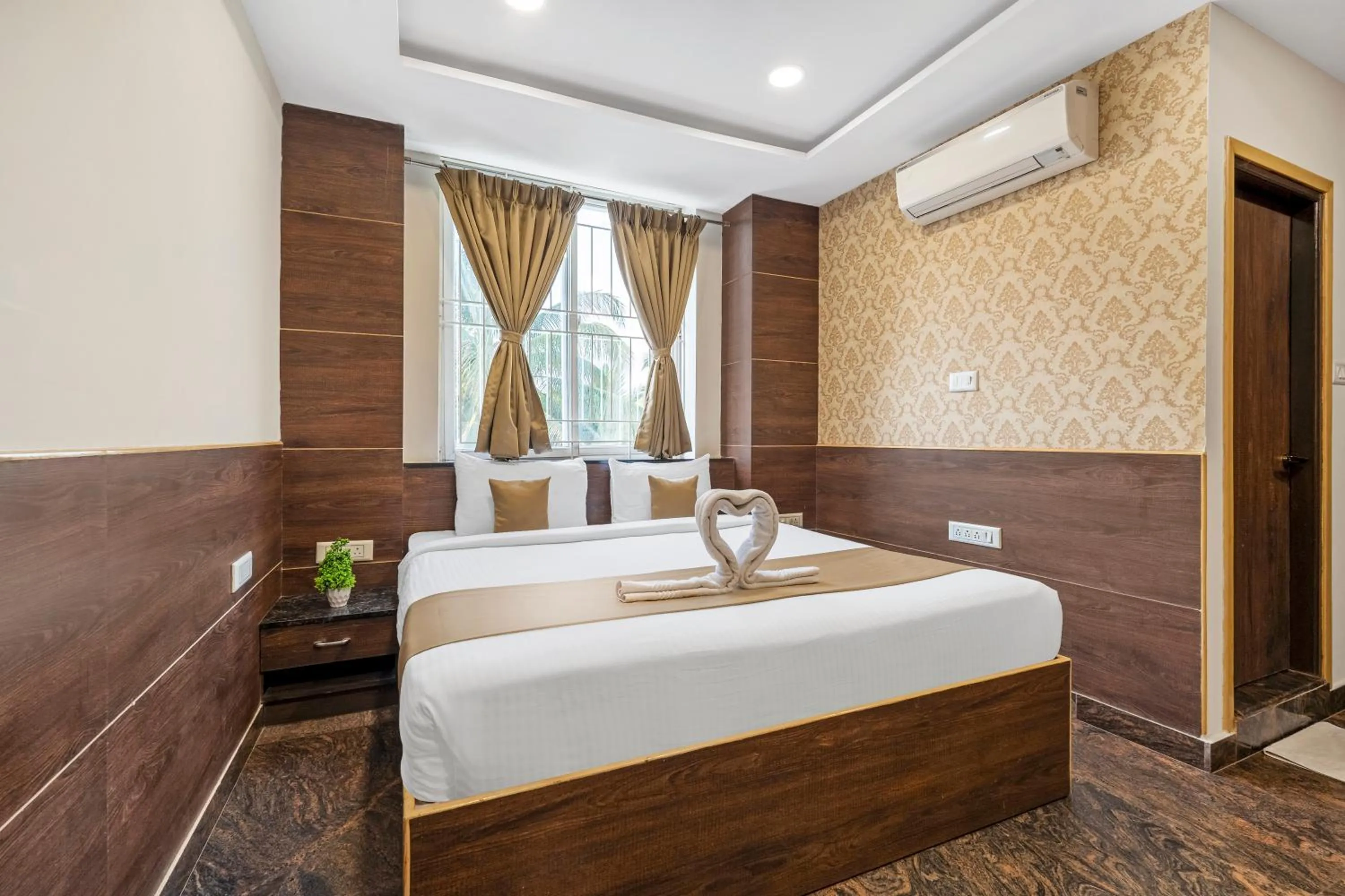 Bed in Hotel Classio Koramagala