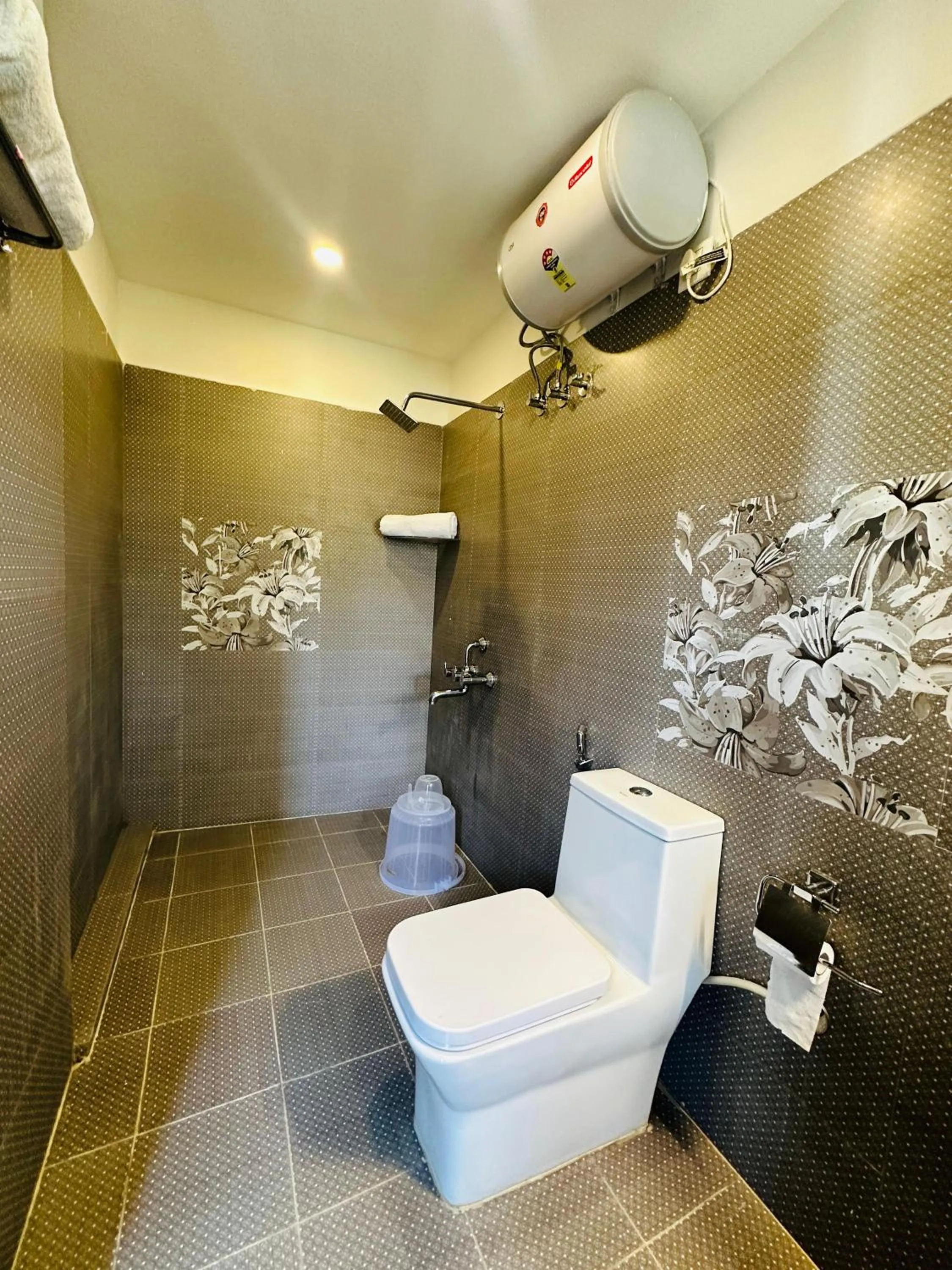 Shower in Hotel Classio Koramagala