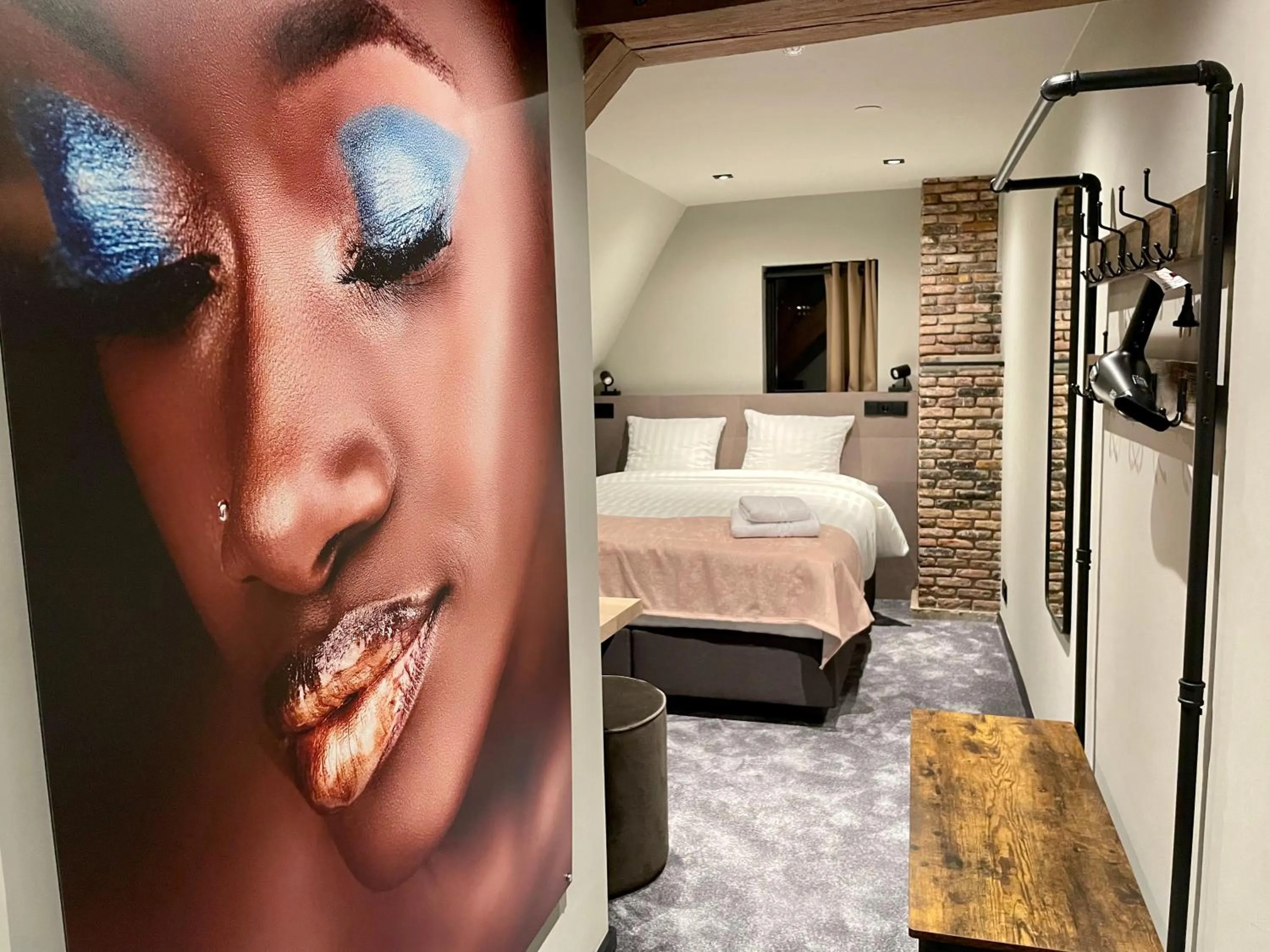 Photo of the whole room, Bed in Hotel de Prince