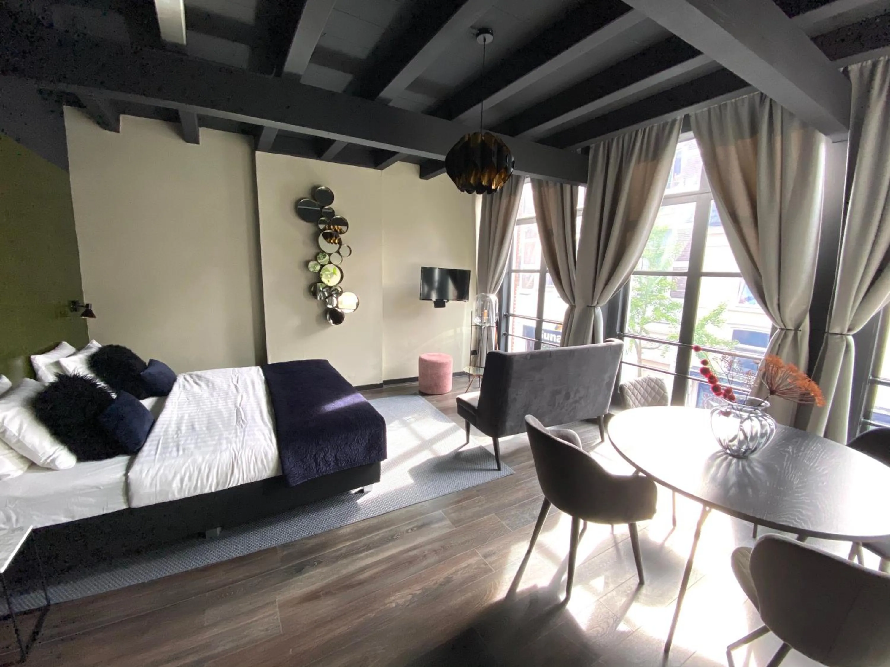 Living room, Bed in Hotel de Prince