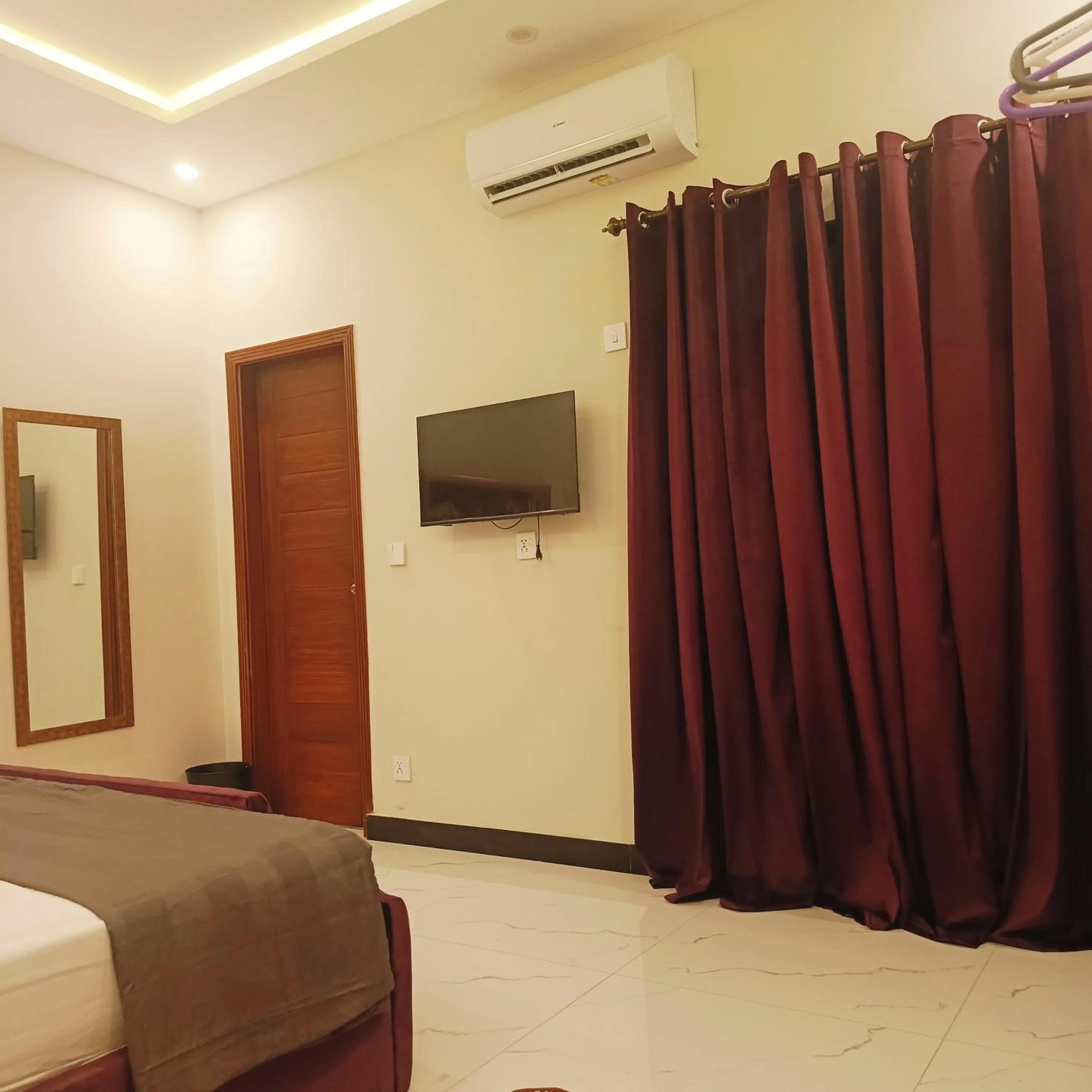 Bed in Riwayat Guest House