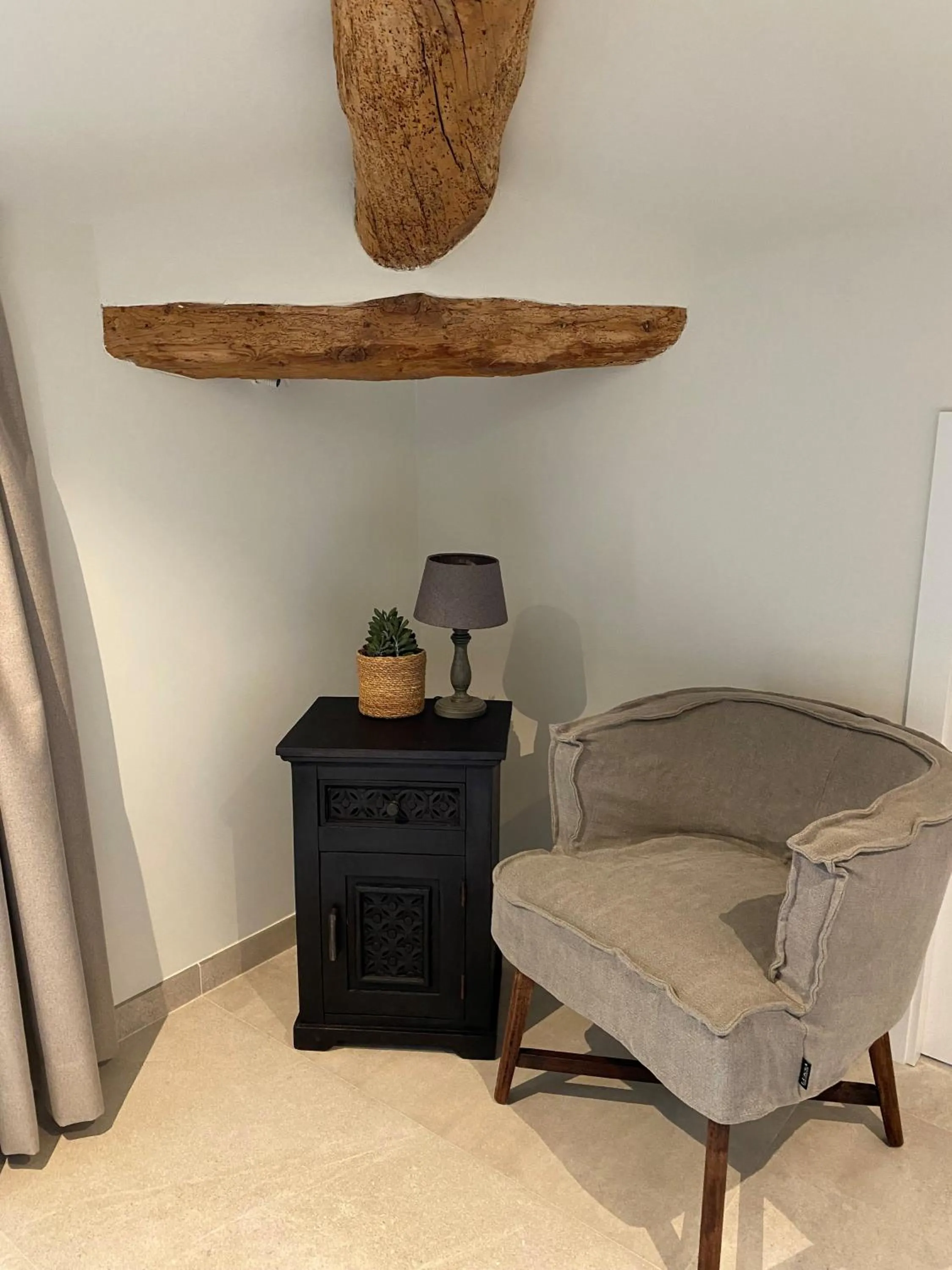 Seating area in Hotel Finca La Mixtura, Restaurant Mélange