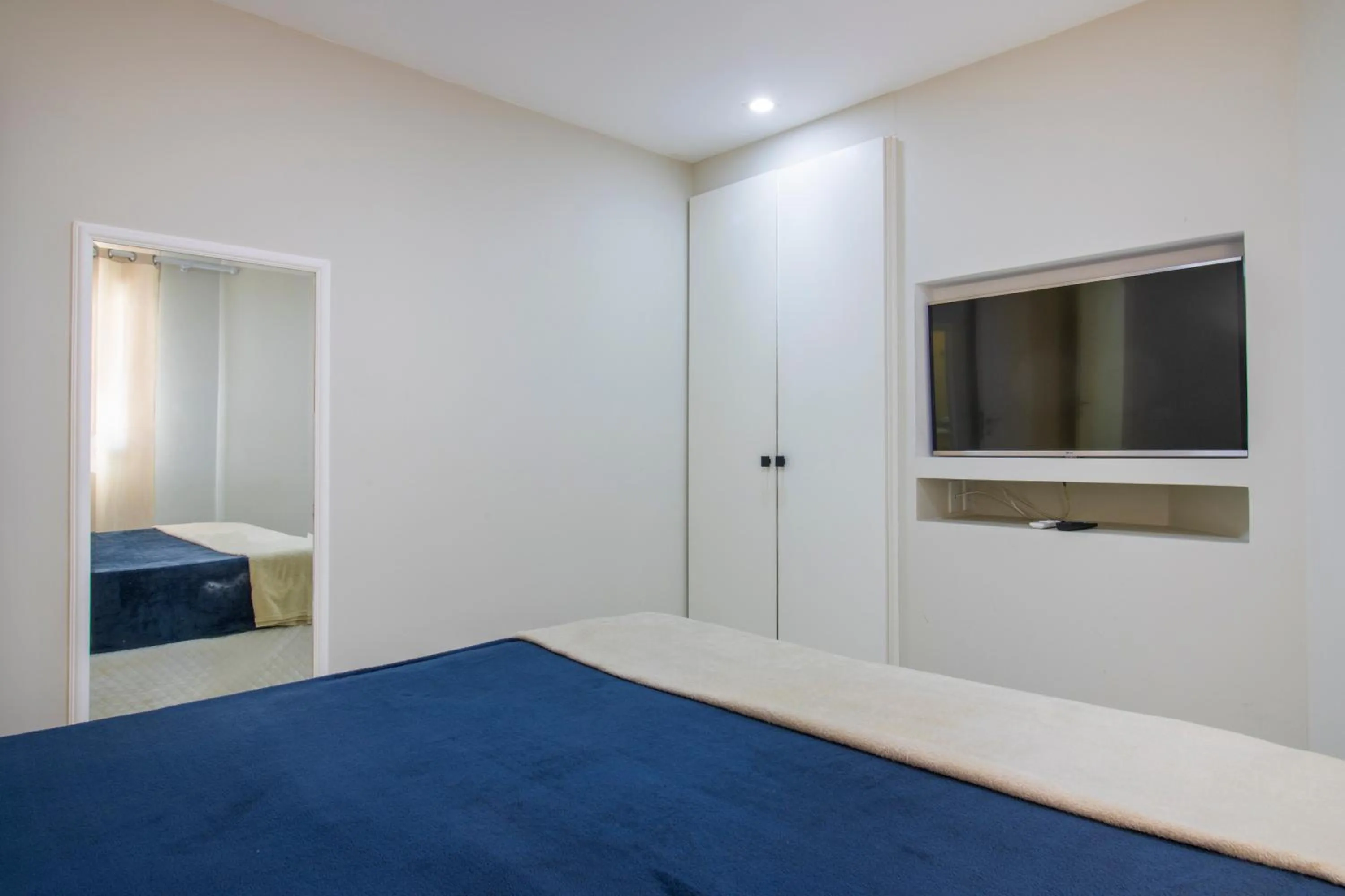 Bedroom, Bed in Anna Suites Arpoador