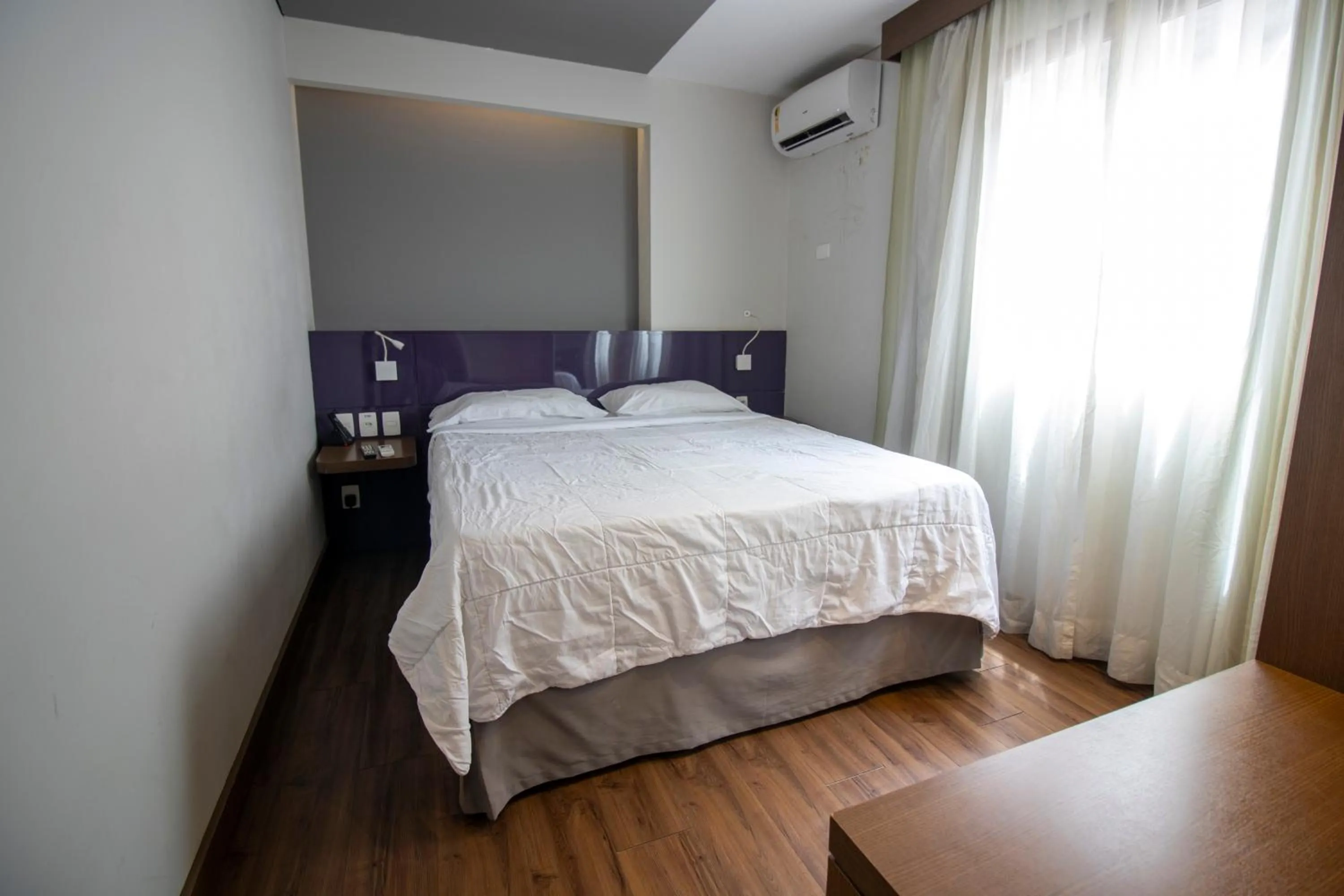 Bedroom, Bed in Anna Suites Arpoador