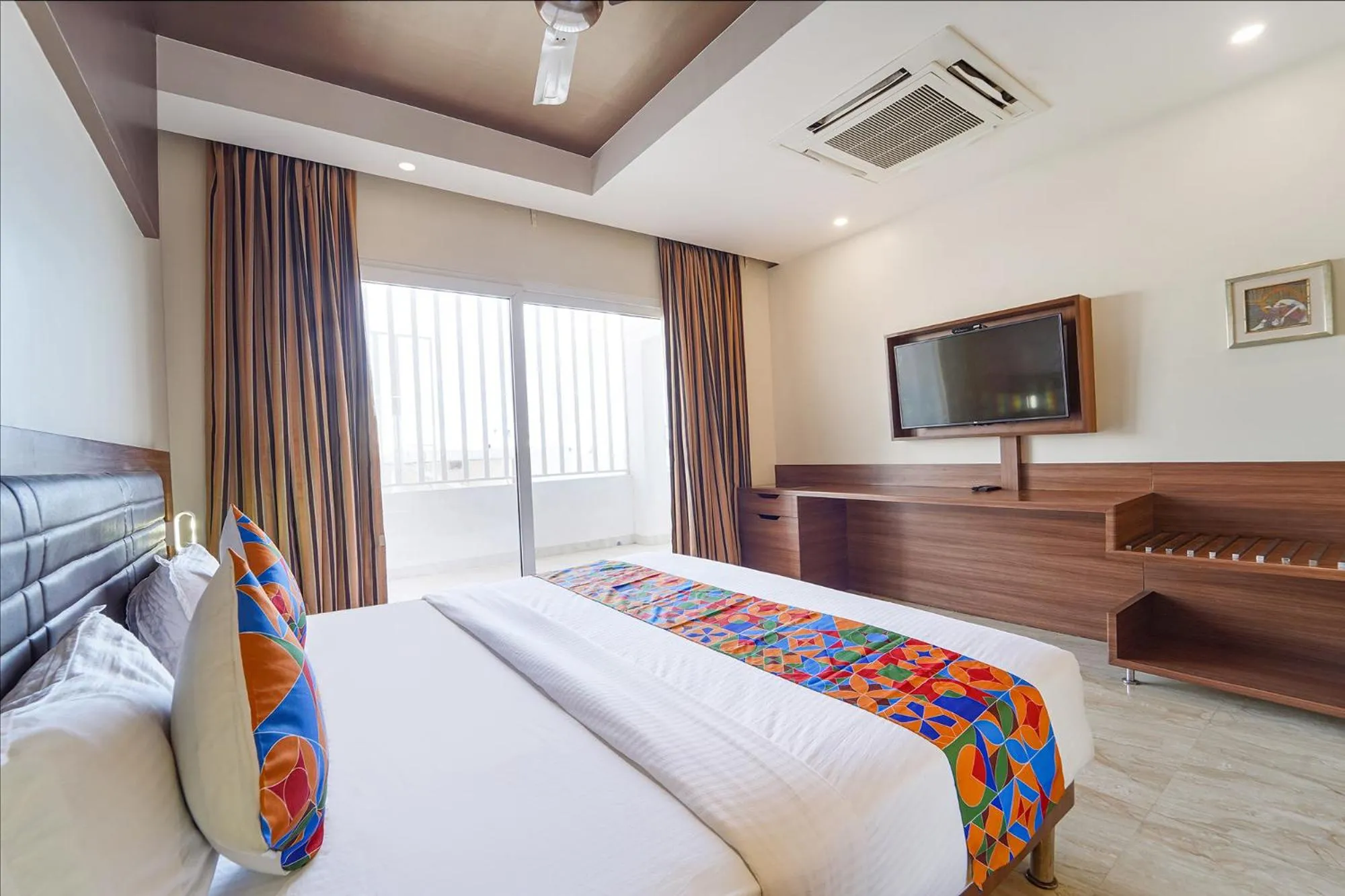 Bed in Oriva Nestlay Rooms Ramnad