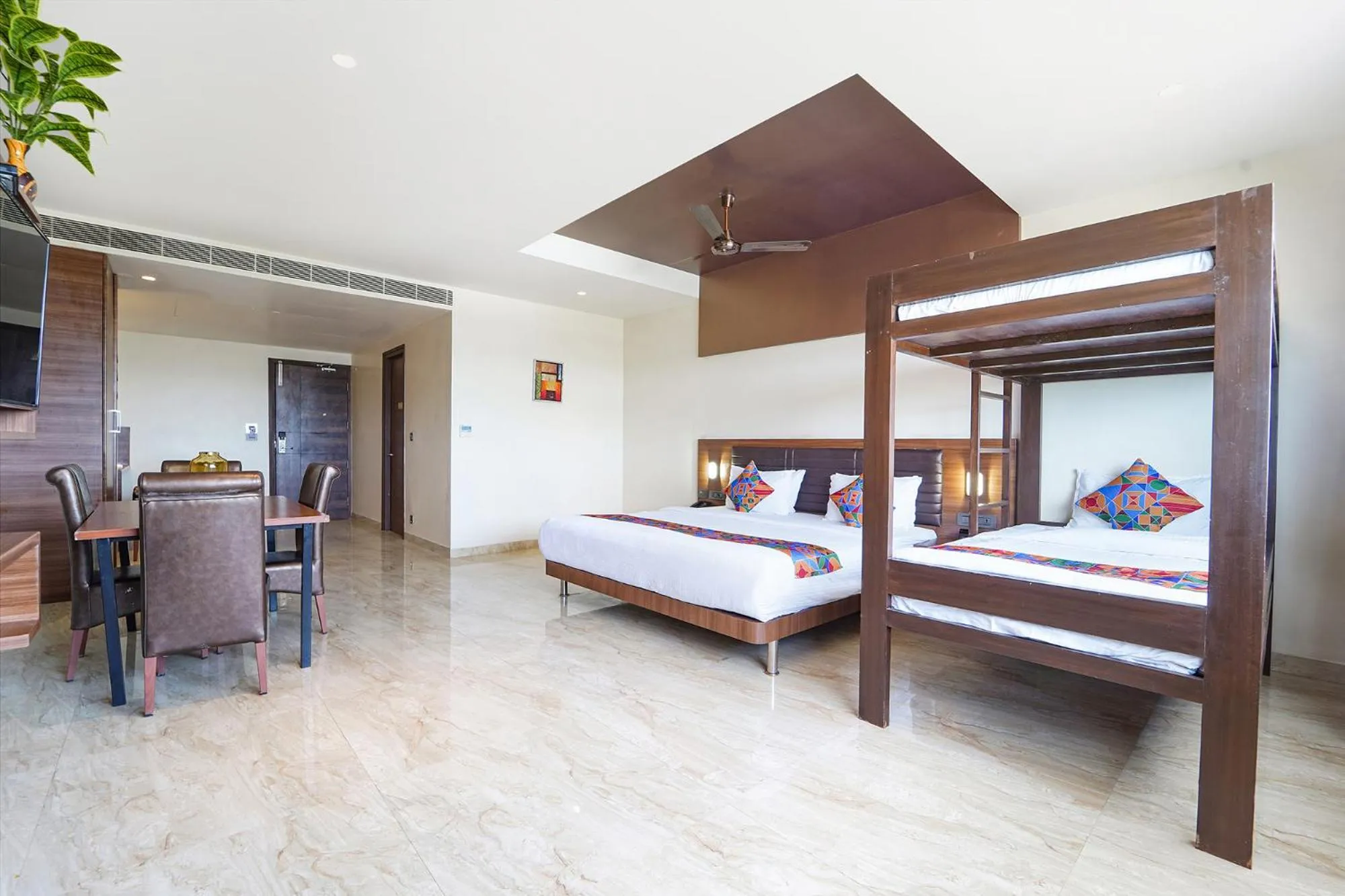 Bed in Oriva Nestlay Rooms Ramnad