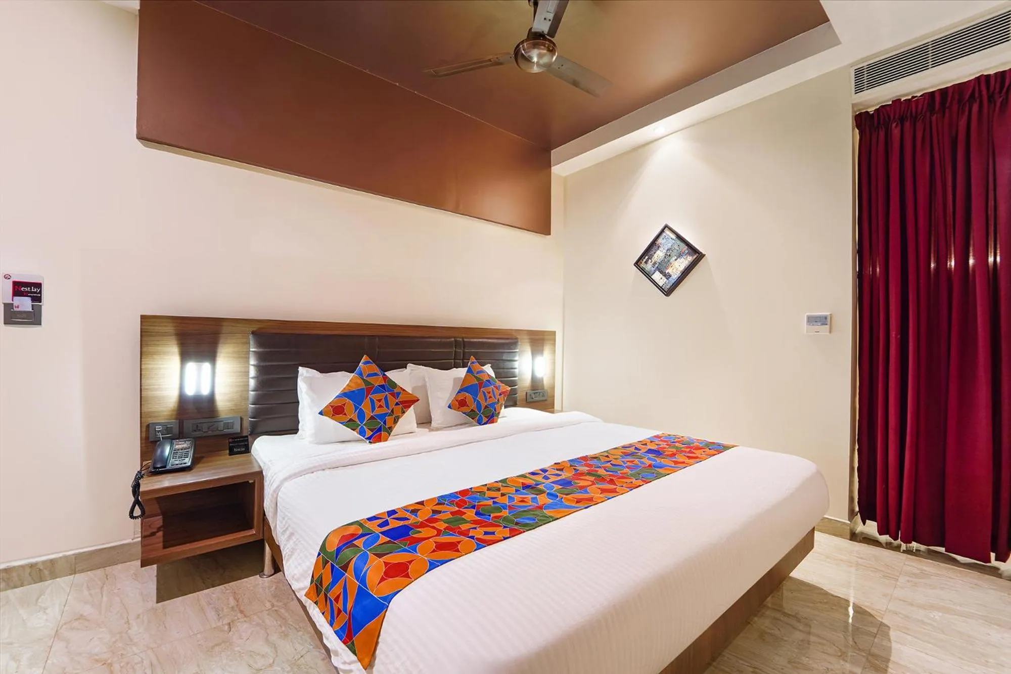 Bed in Oriva Nestlay Rooms Ramnad