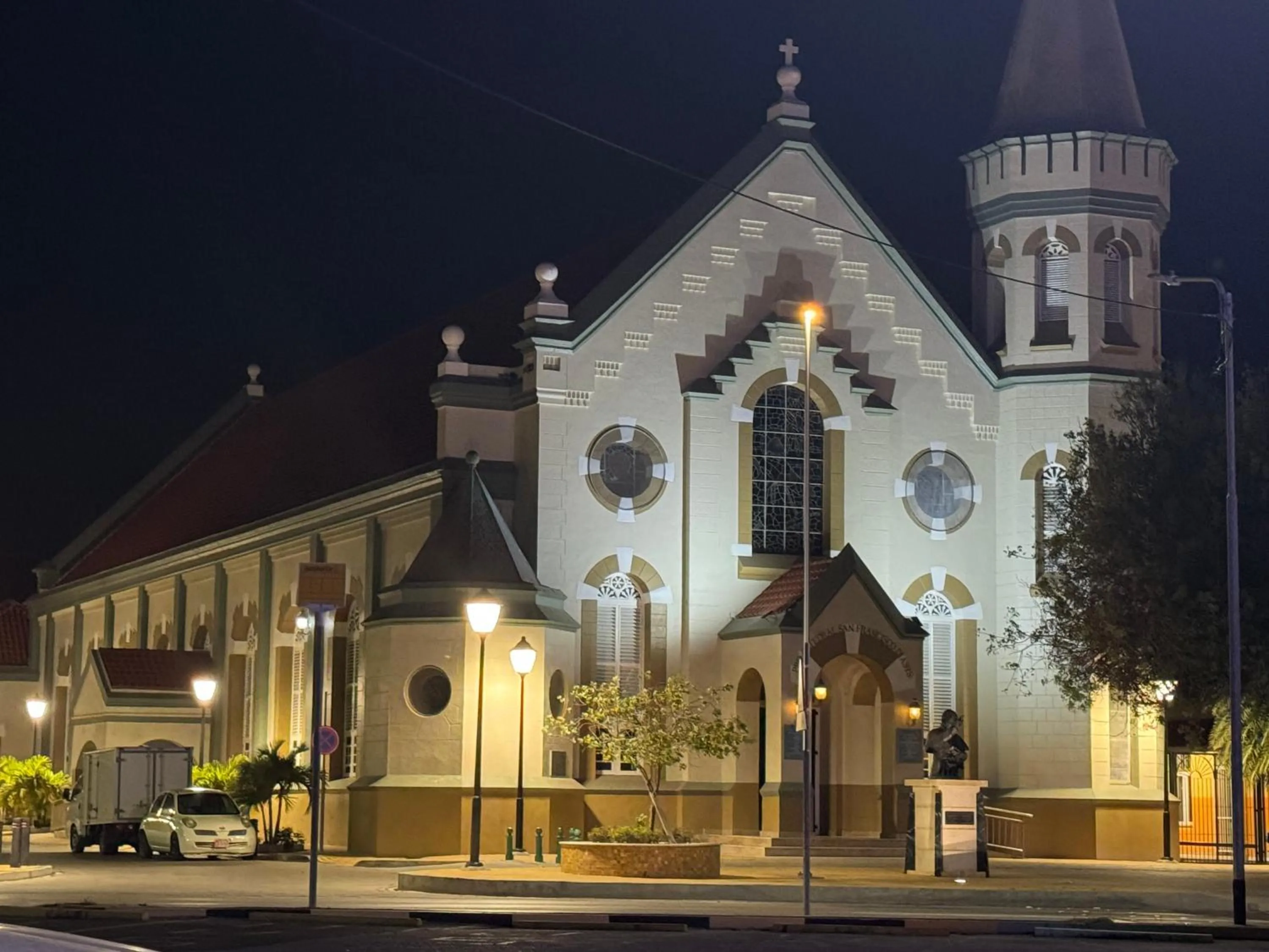 Neighbourhood in Central Boutique Hotel