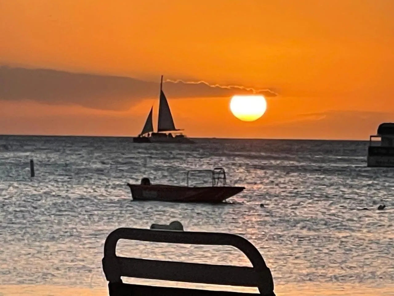 Sunset in Central Boutique Hotel