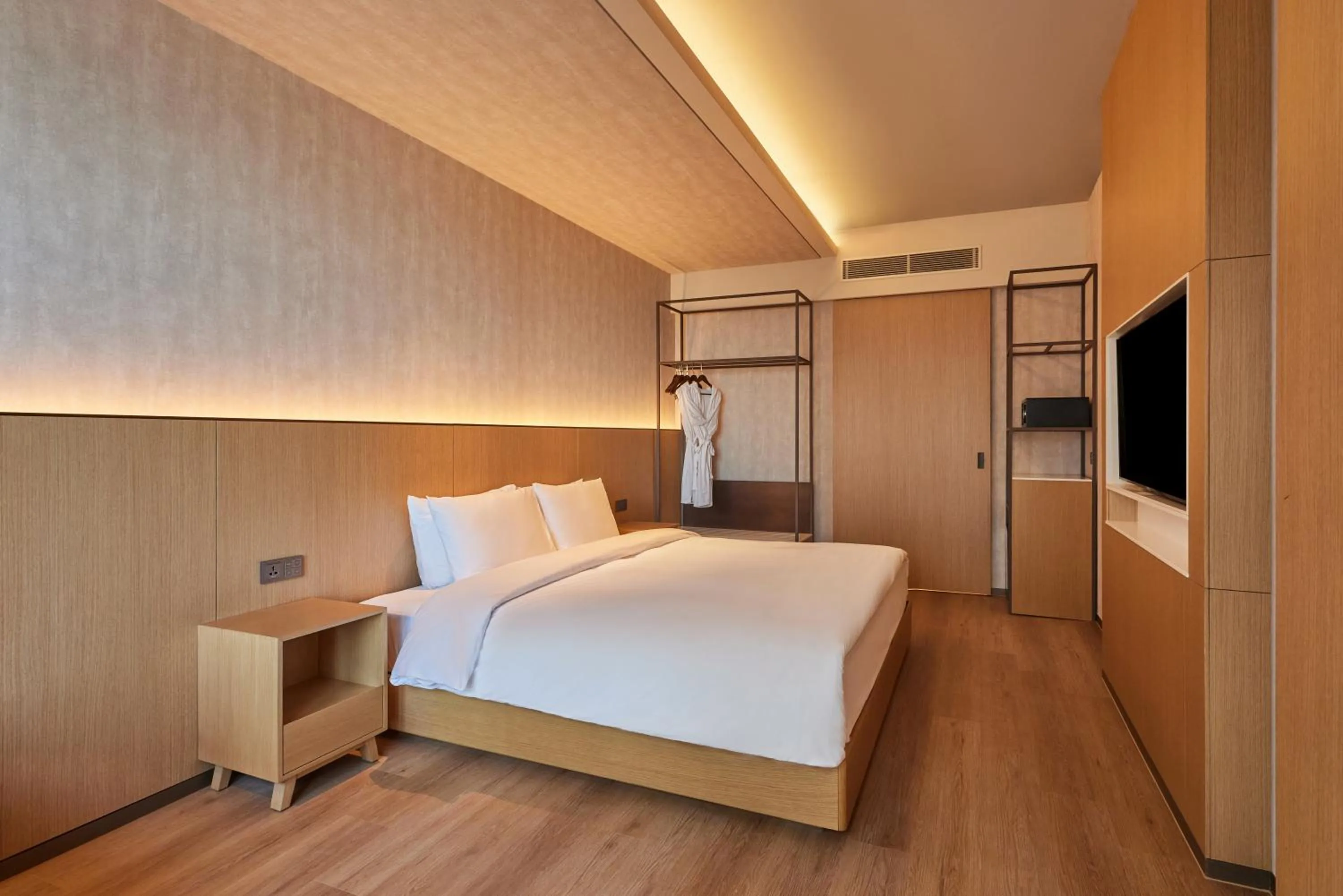 Bed in L7 HAEUNDAE by LOTTE HOTELS