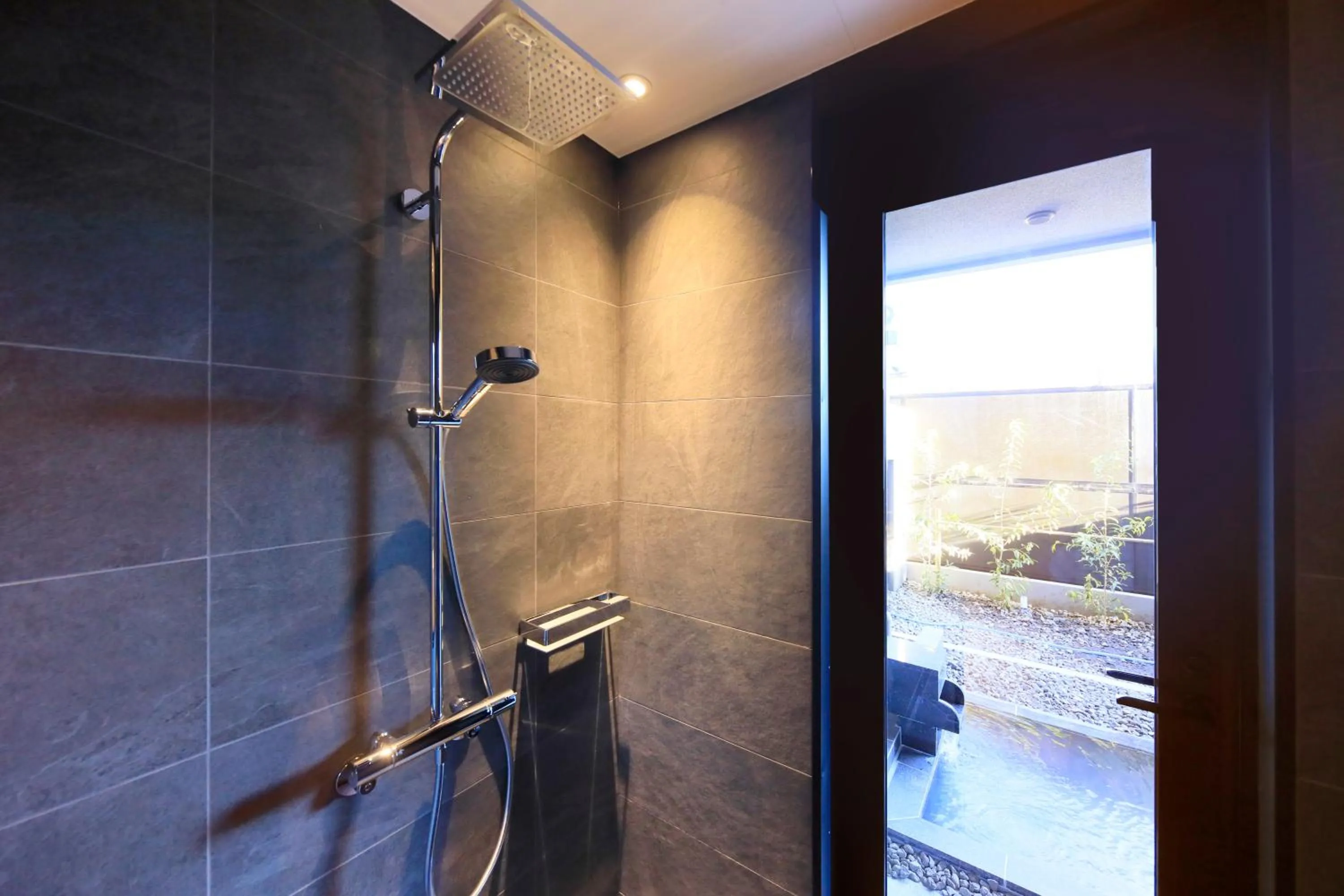 Shower in Blisstia Hakone Sengokuhara Adult only