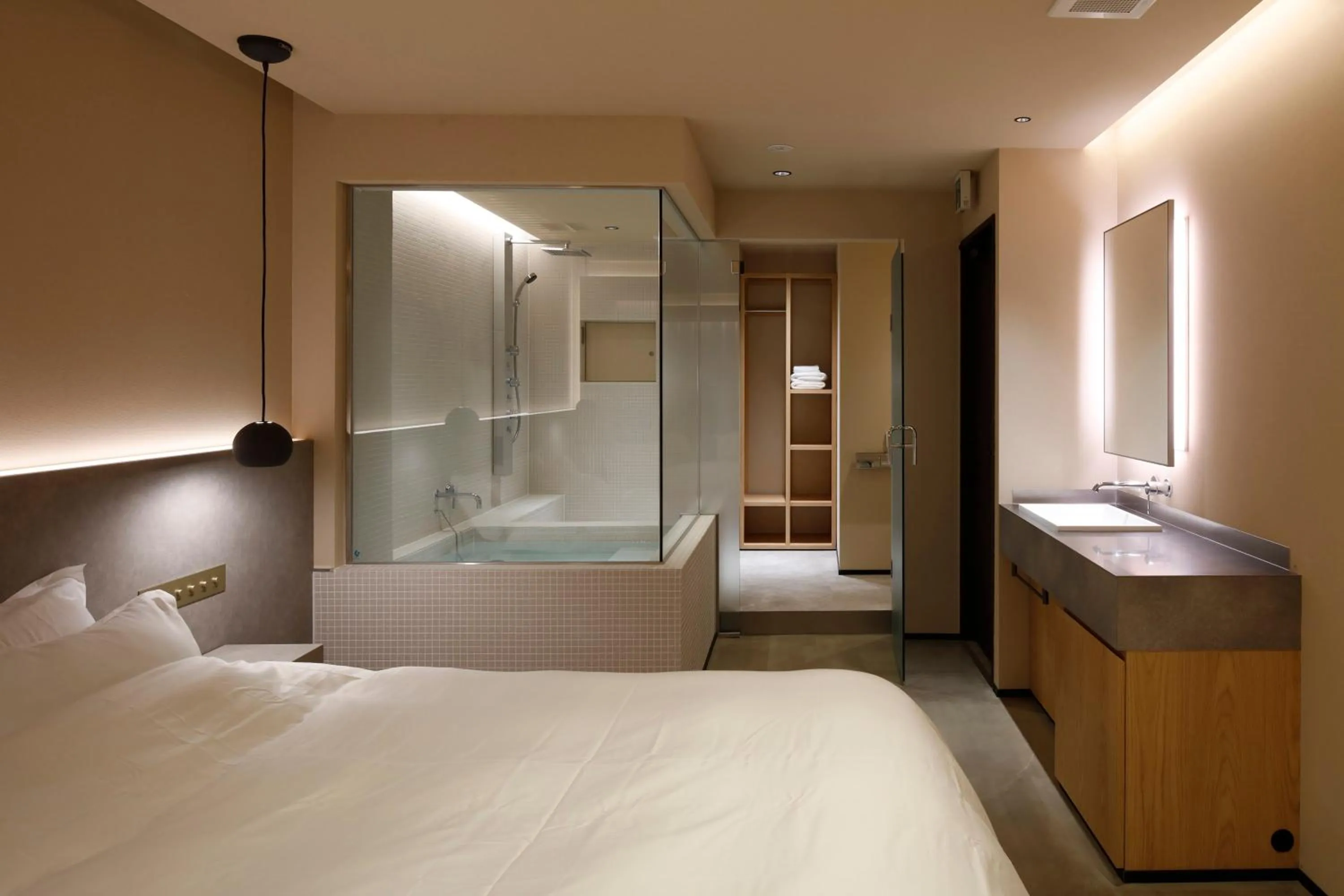 Bed in HotelCO Kuramae ホテル コ 蔵前